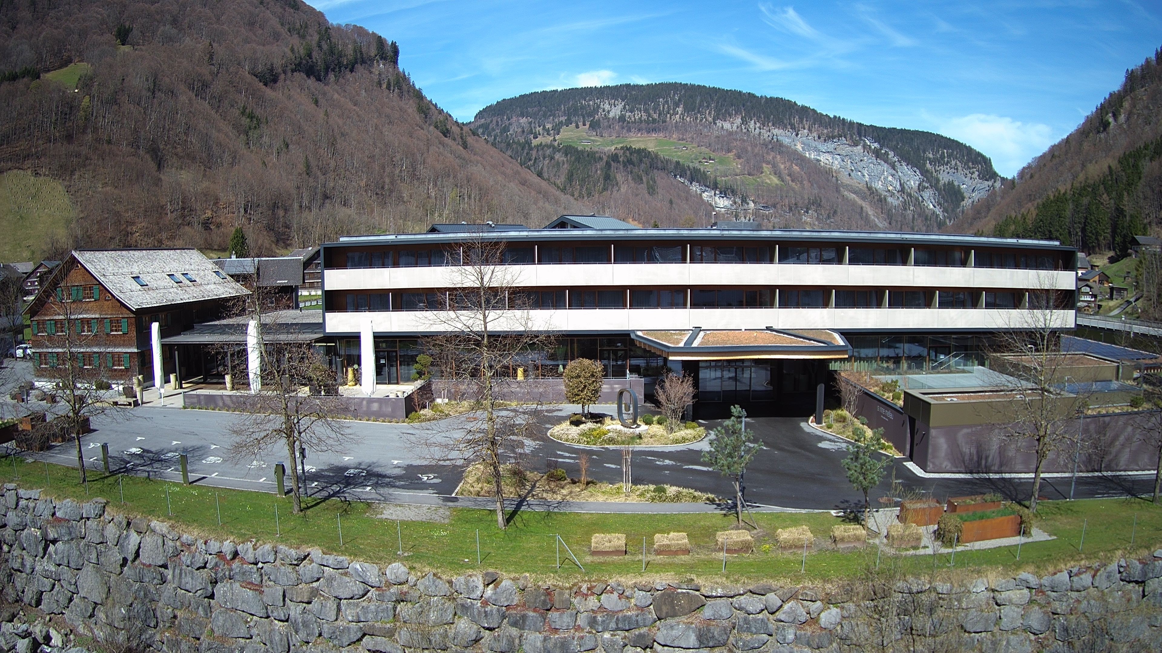 Archiv Foto Webcam Hotel Sonne in Mellau
