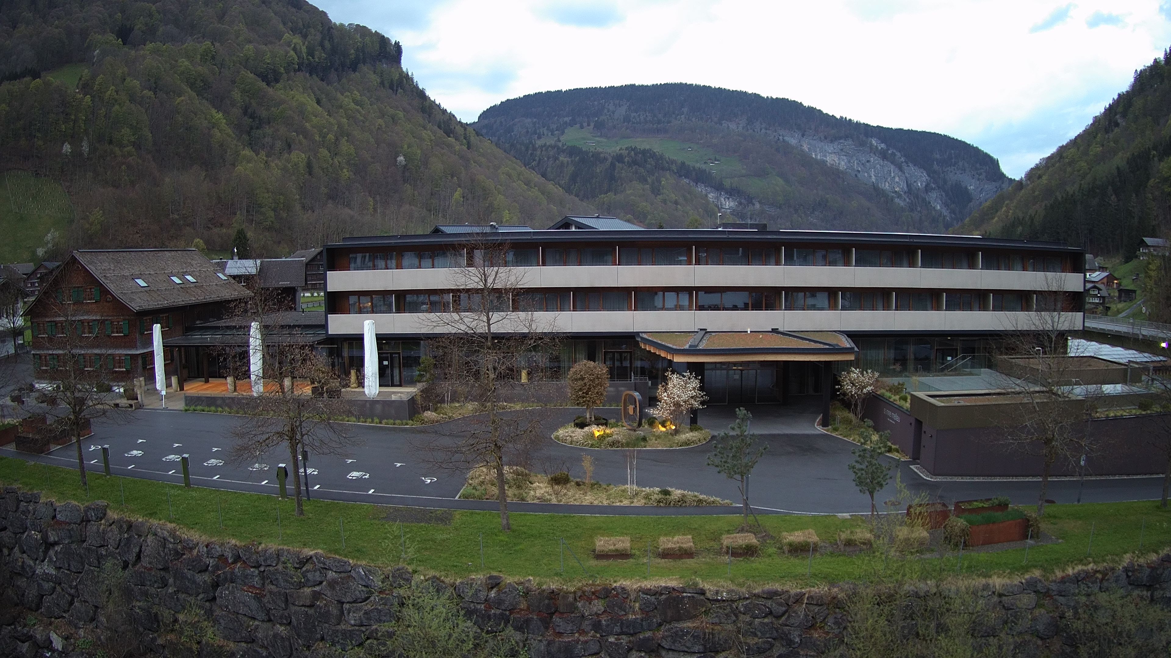 Archiv Foto Webcam Hotel Sonne in Mellau