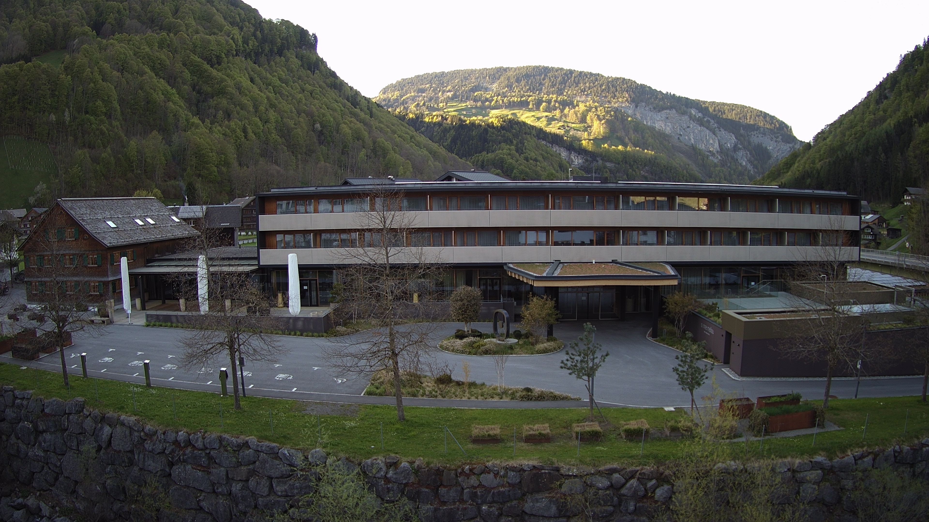 Archiv Foto Webcam Hotel Sonne in Mellau