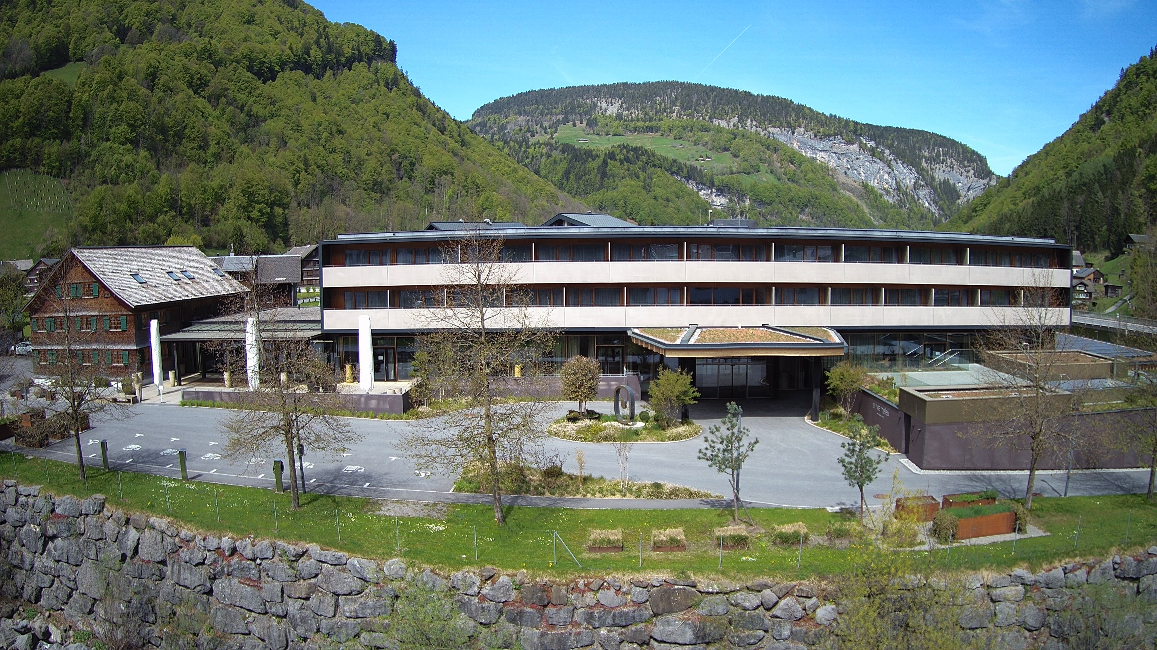 Archiv Foto Webcam Hotel Sonne in Mellau