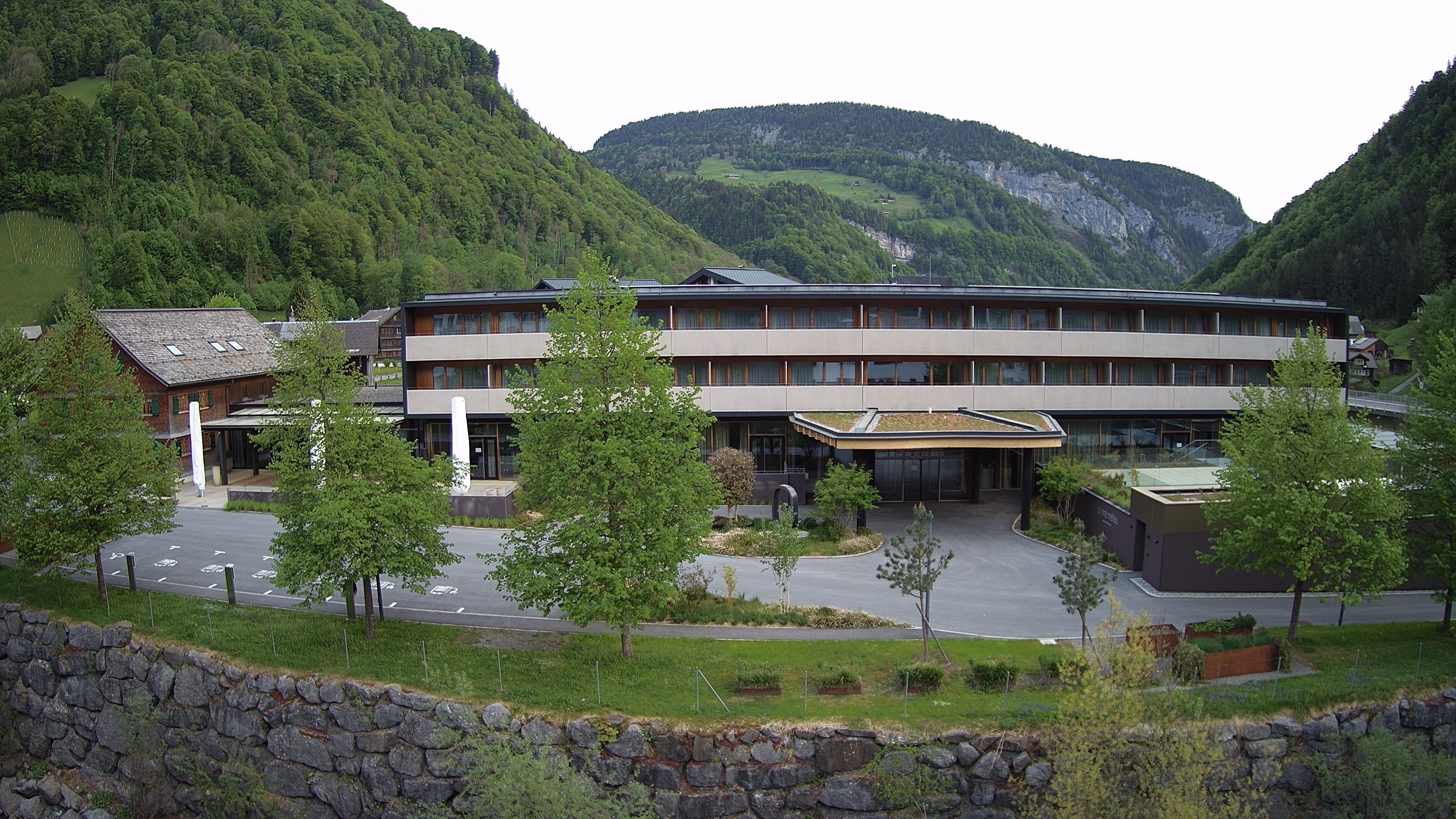 Archiv Foto Webcam Hotel Sonne in Mellau