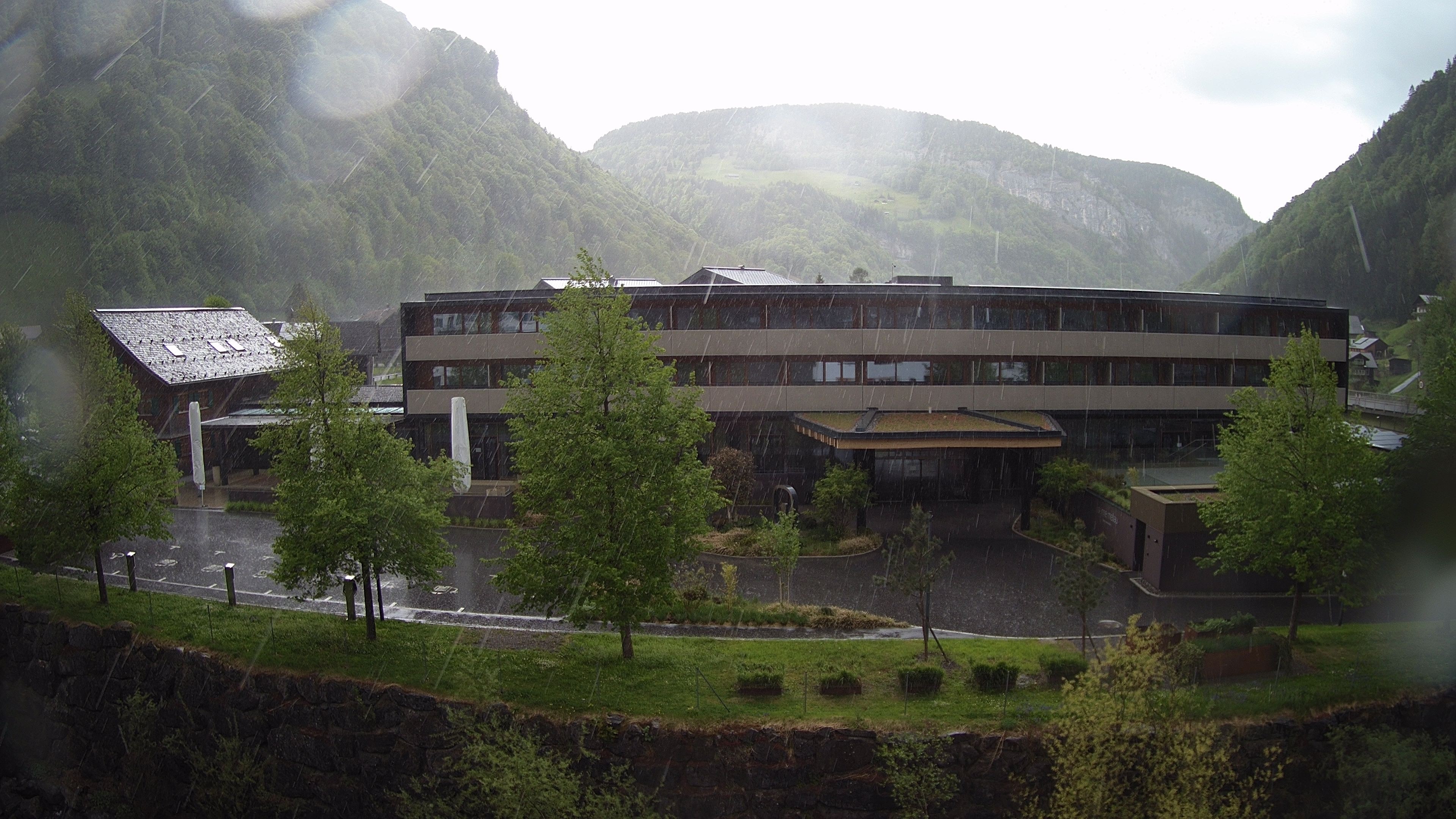 Archiv Foto Webcam Hotel Sonne in Mellau