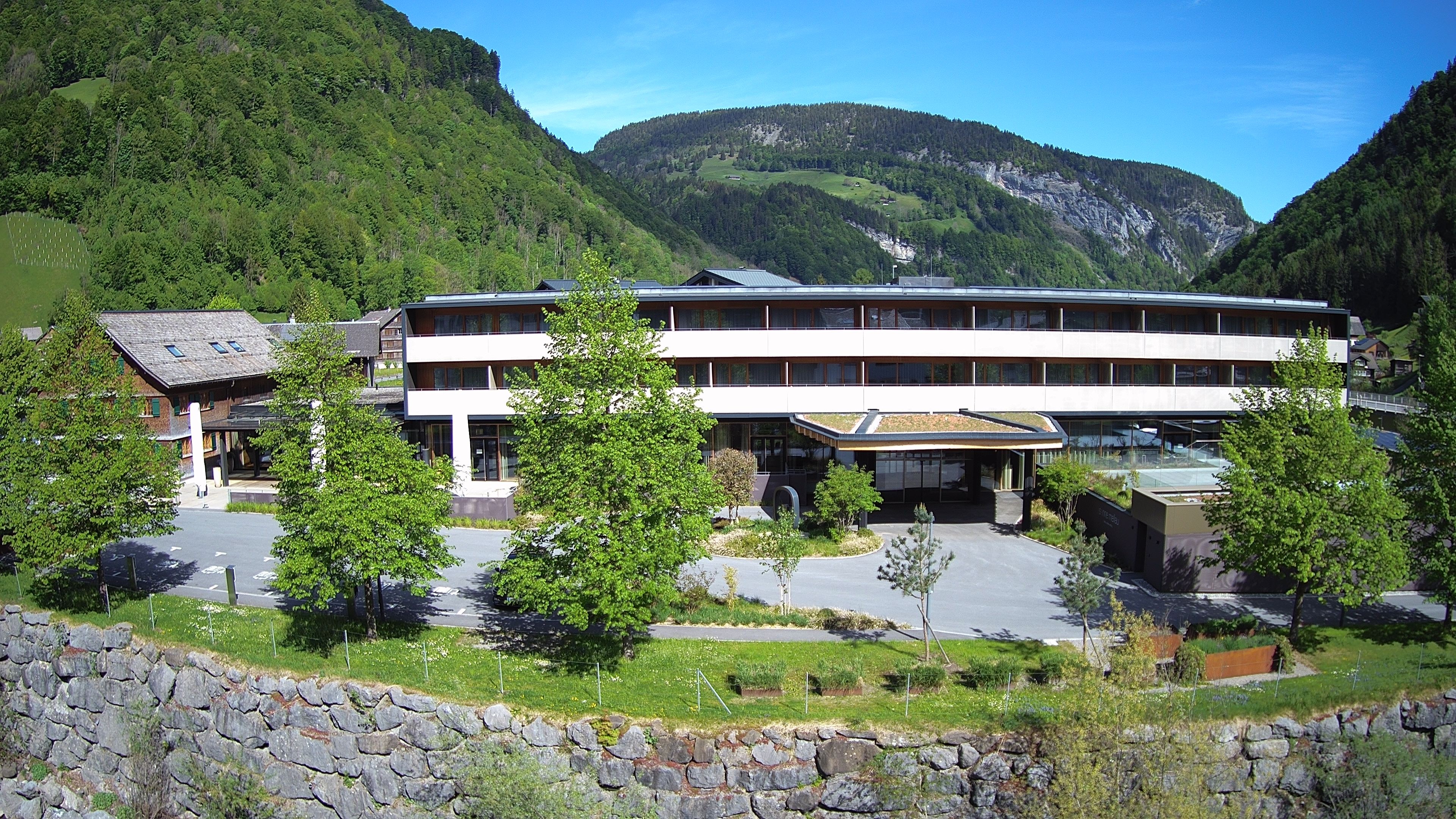 Archiv Foto Webcam Hotel Sonne in Mellau