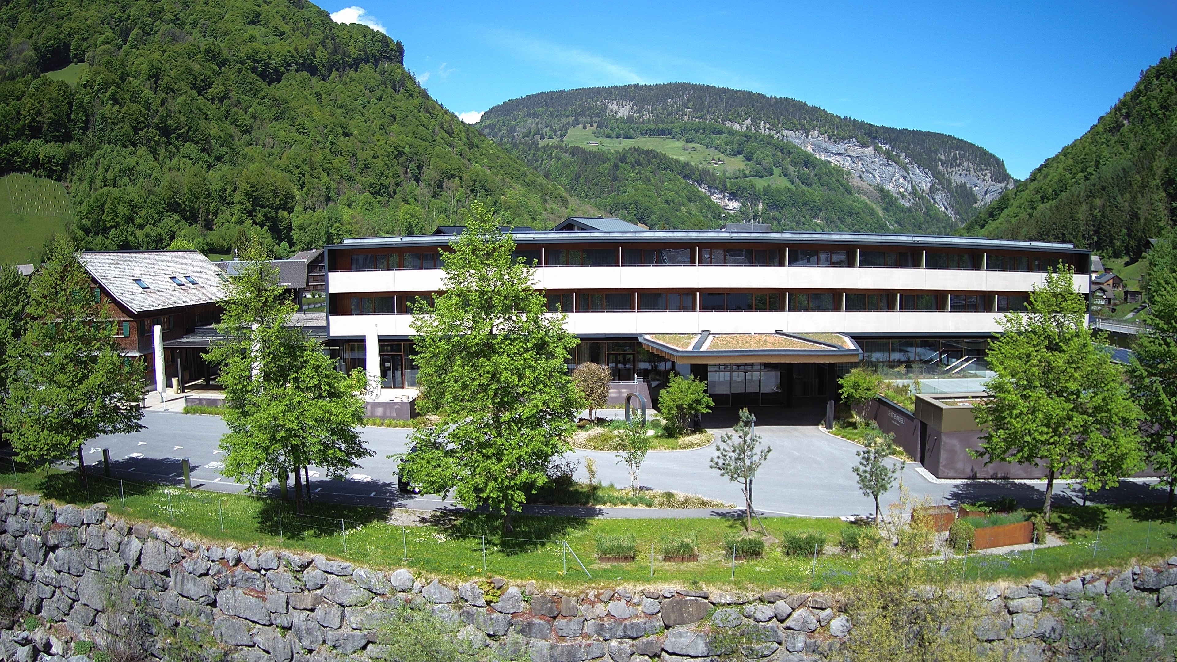 Archiv Foto Webcam Hotel Sonne in Mellau