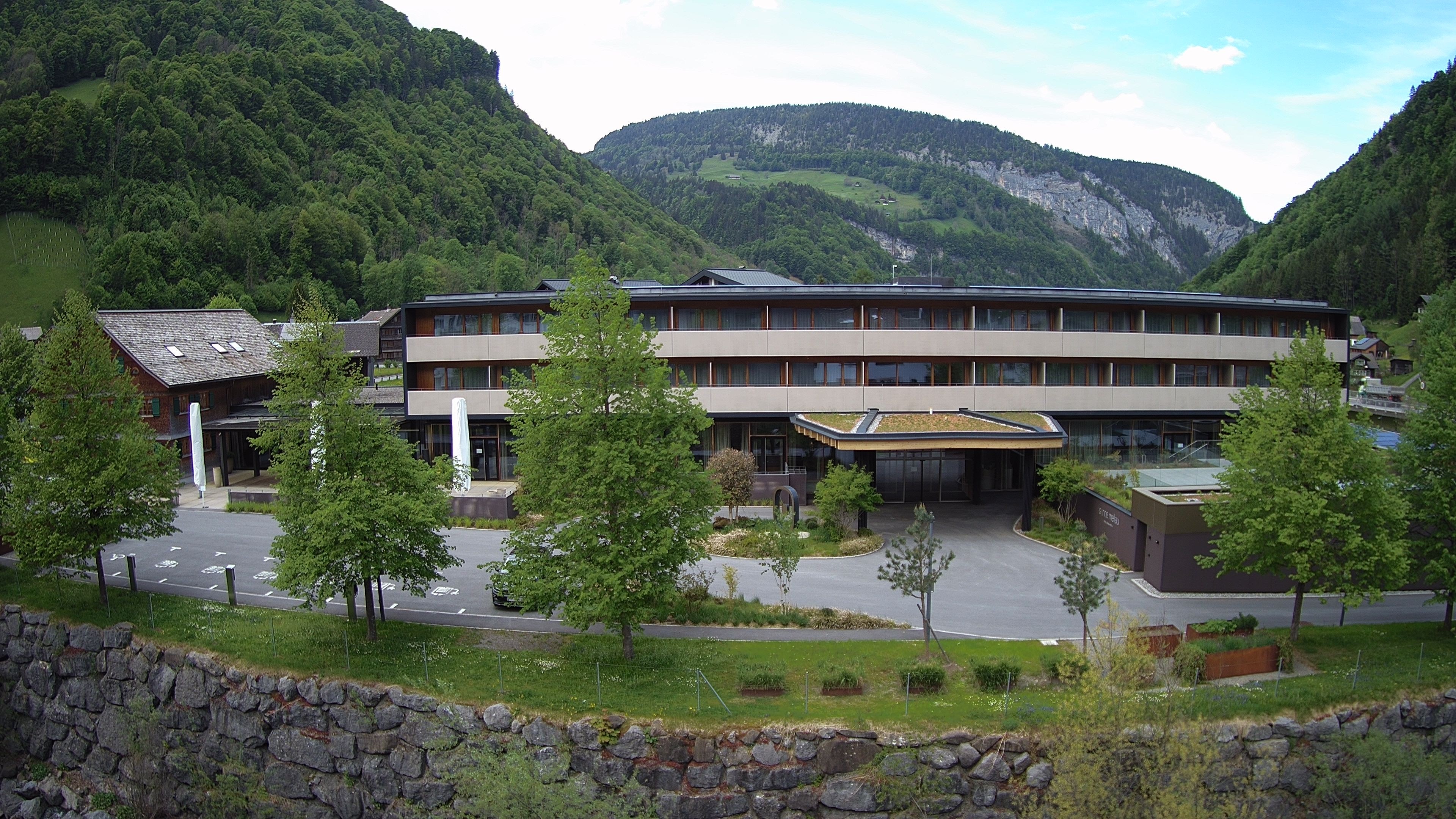 Archiv Foto Webcam Hotel Sonne in Mellau