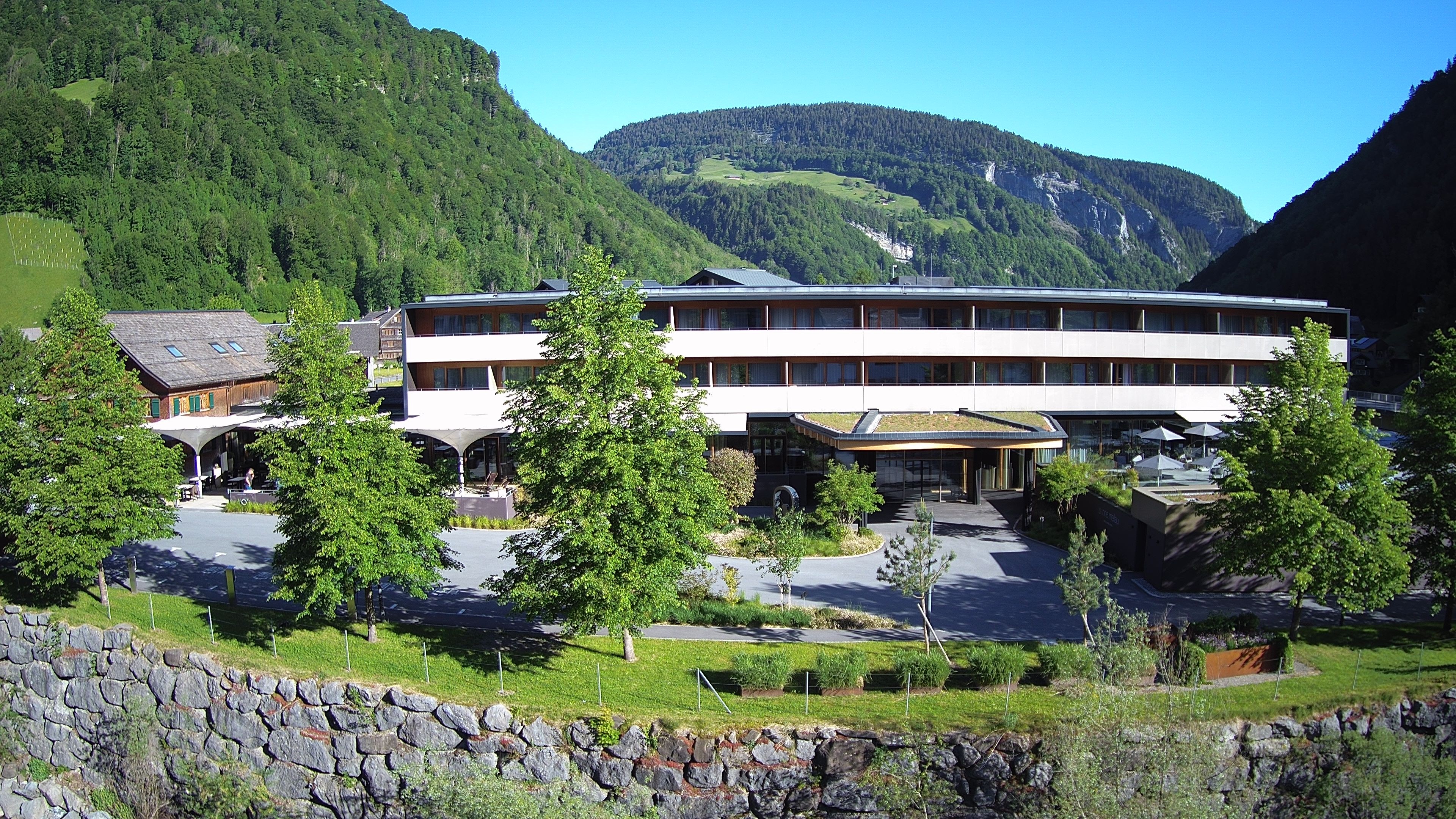 Archiv Foto Webcam Hotel Sonne in Mellau