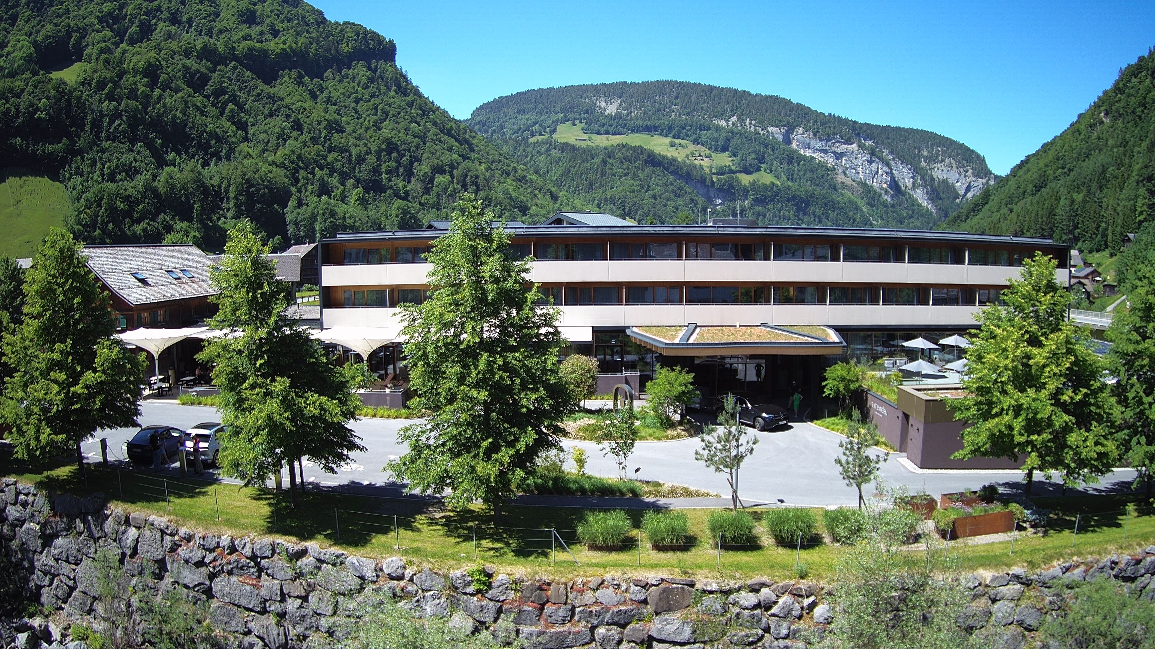 Archiv Foto Webcam Hotel Sonne in Mellau