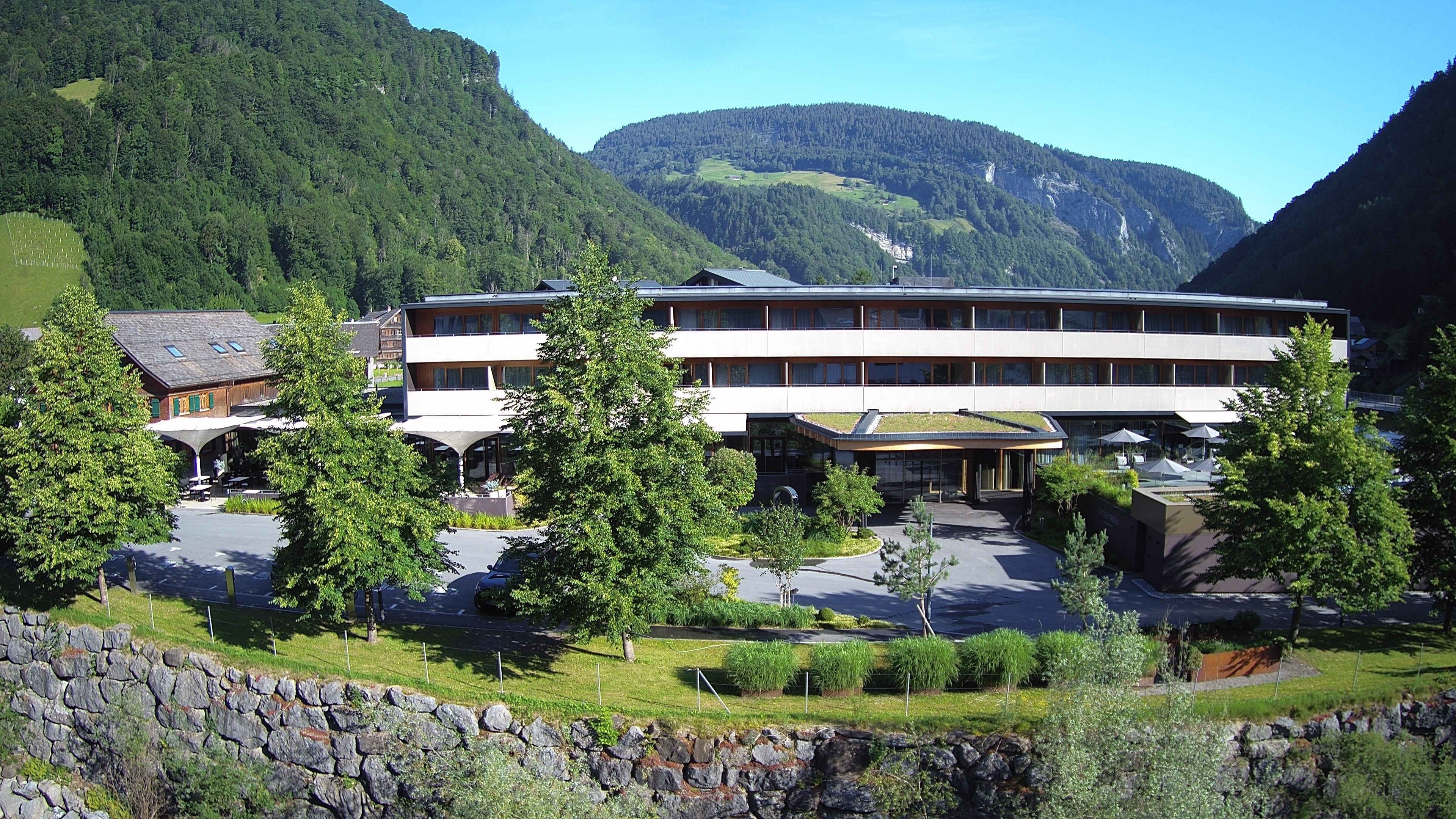 Archiv Foto Webcam Hotel Sonne in Mellau