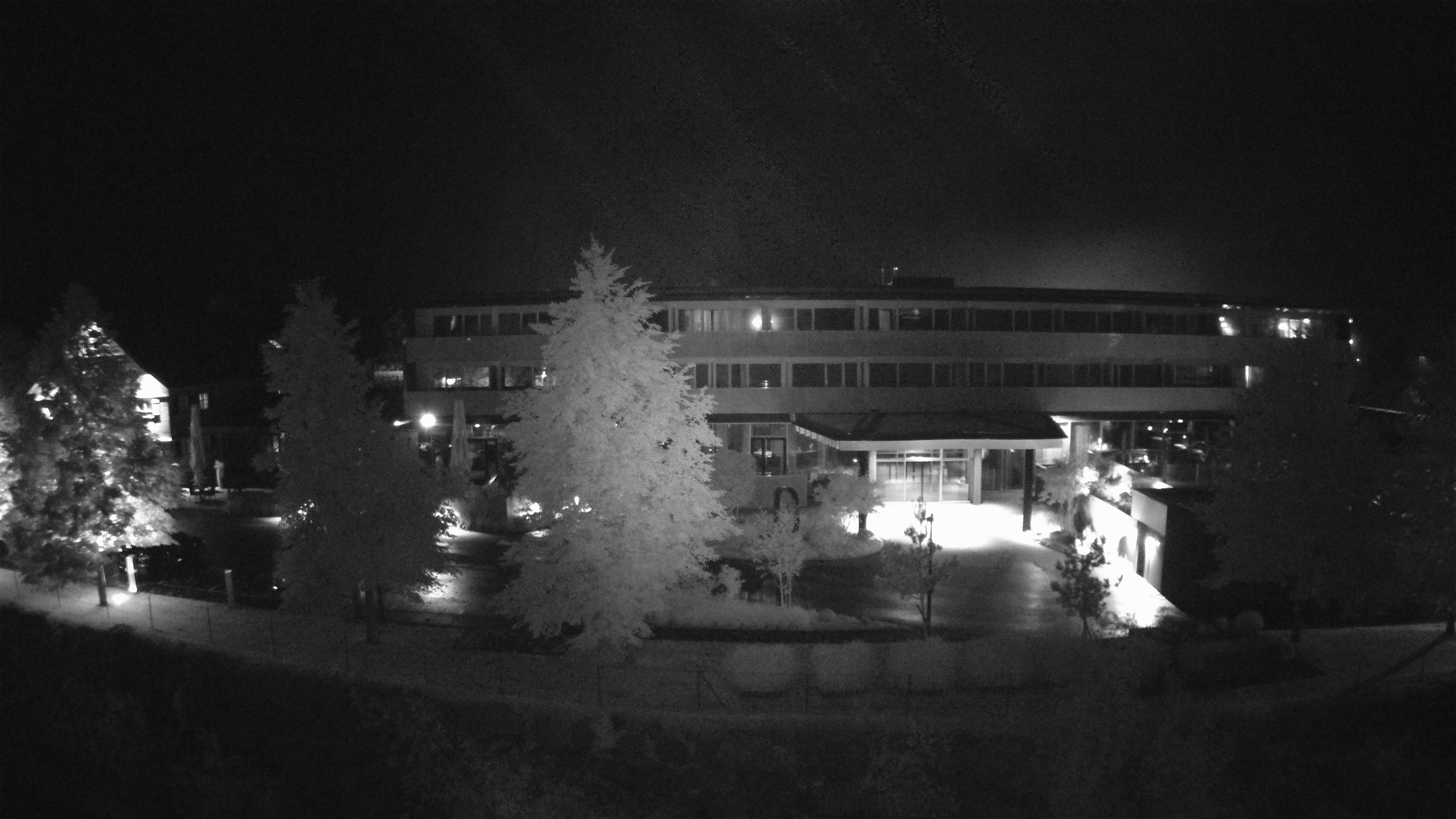 Archiv Foto Webcam Hotel Sonne in Mellau