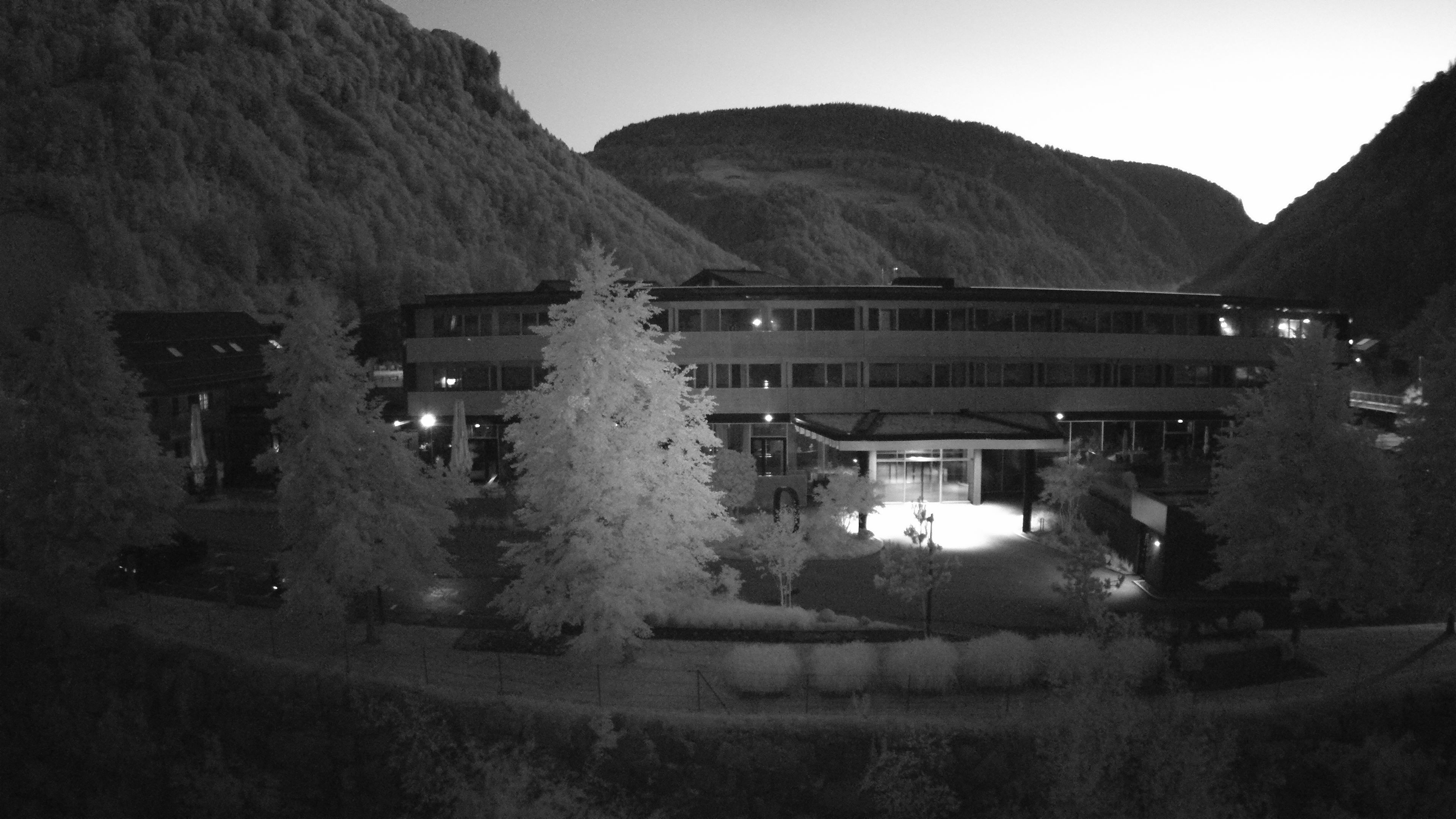Archiv Foto Webcam Hotel Sonne in Mellau