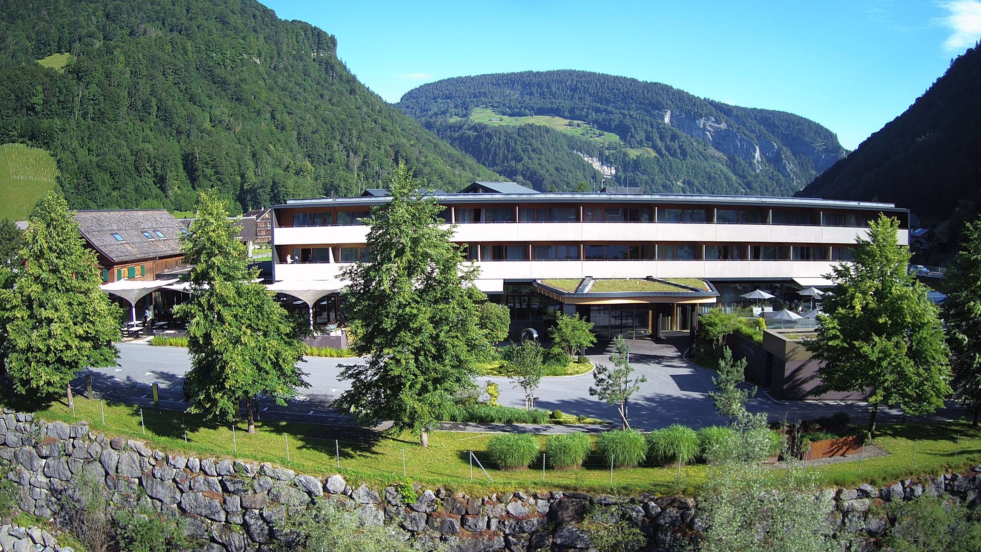 Archiv Foto Webcam Hotel Sonne in Mellau