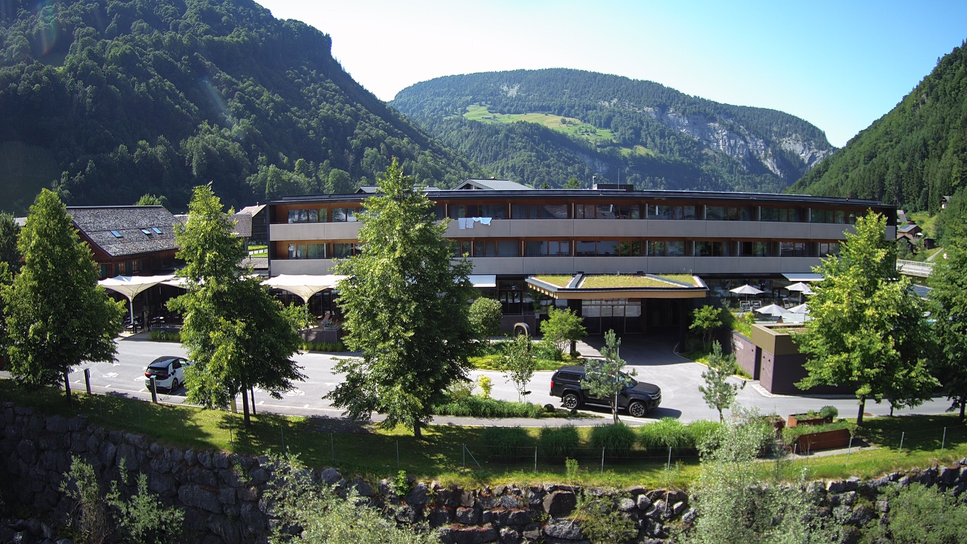 Archiv Foto Webcam Hotel Sonne in Mellau