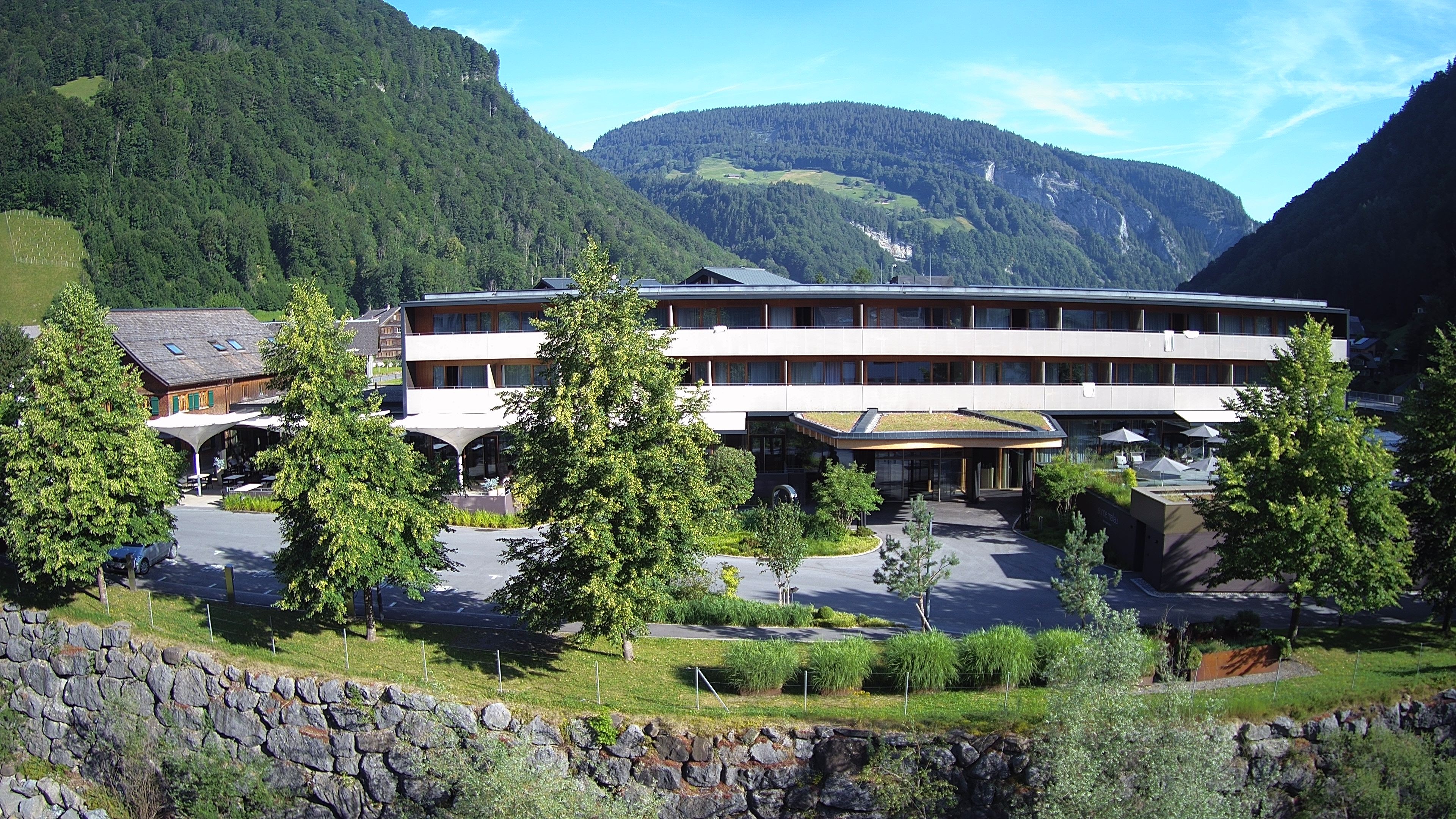 Archiv Foto Webcam Hotel Sonne in Mellau