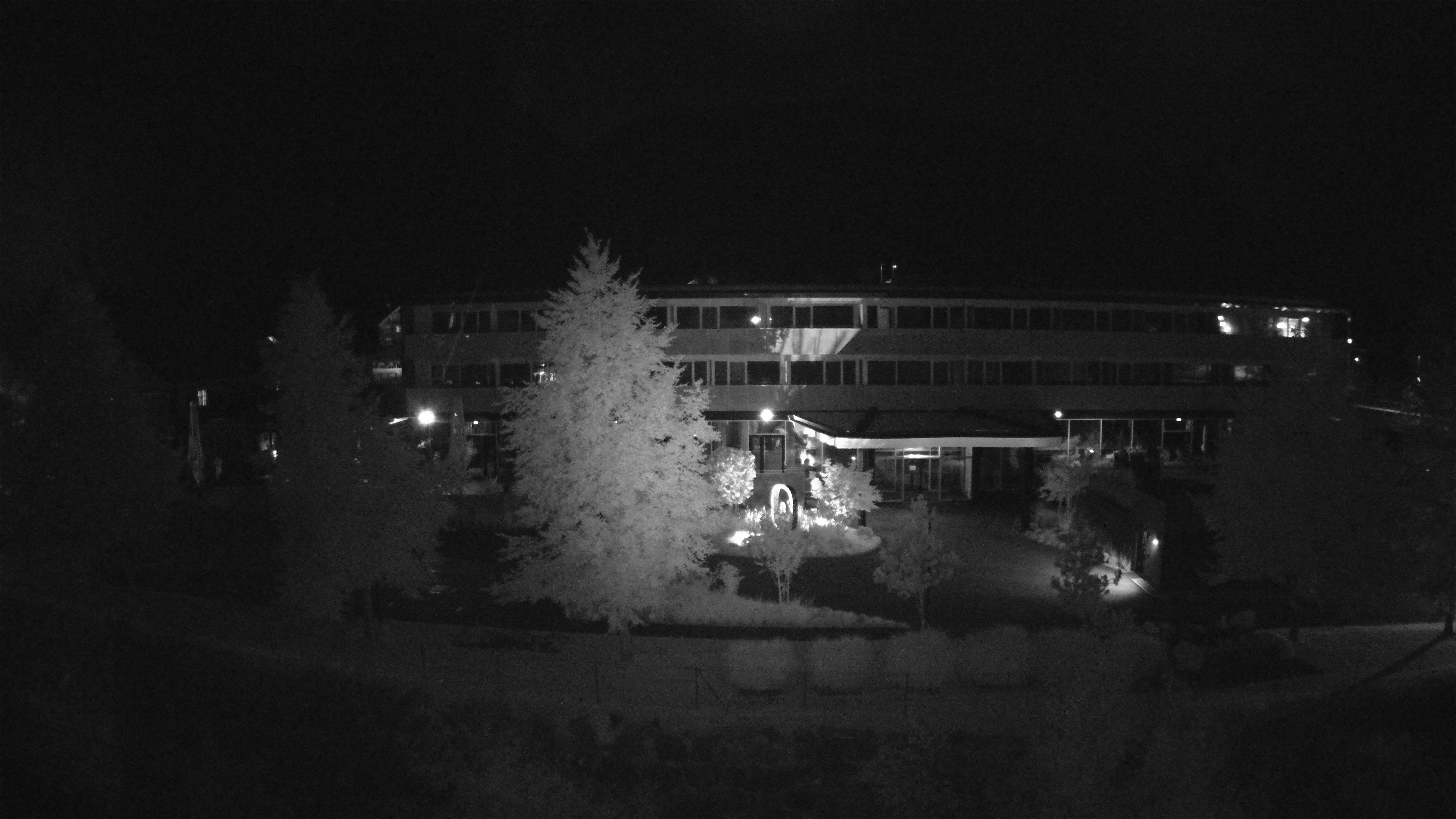 Archiv Foto Webcam Hotel Sonne in Mellau