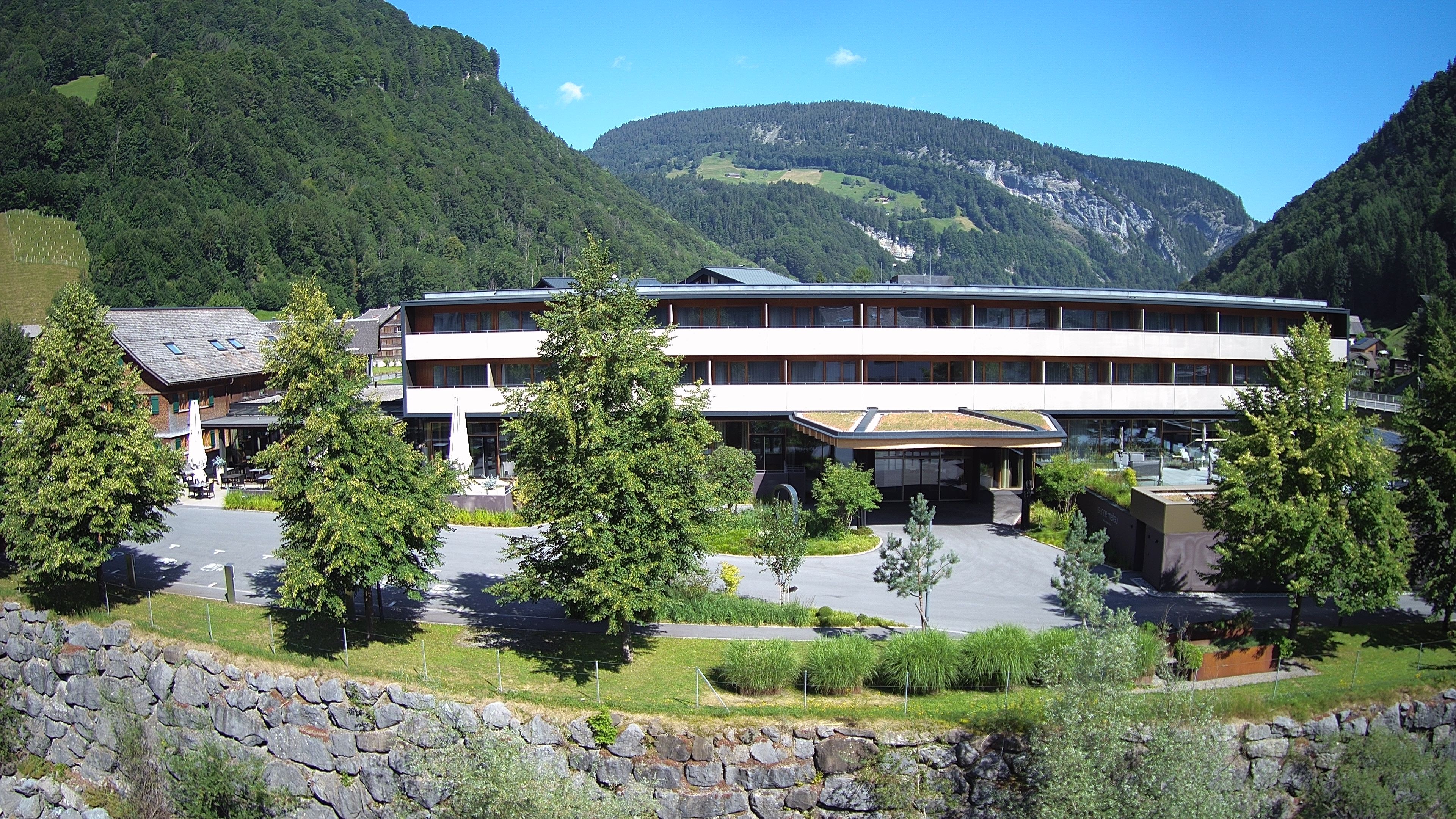 Archiv Foto Webcam Hotel Sonne in Mellau