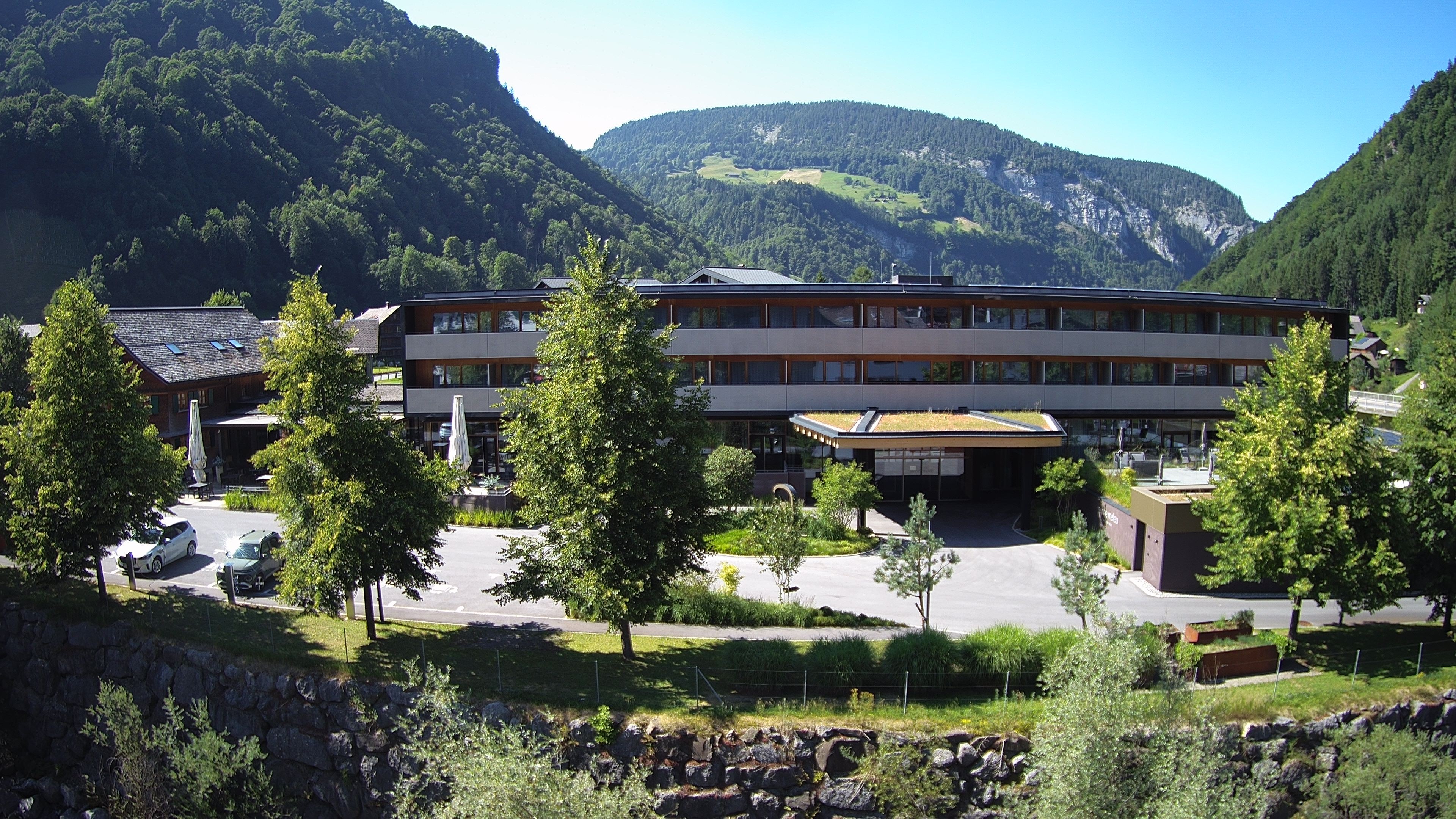 Archiv Foto Webcam Hotel Sonne in Mellau