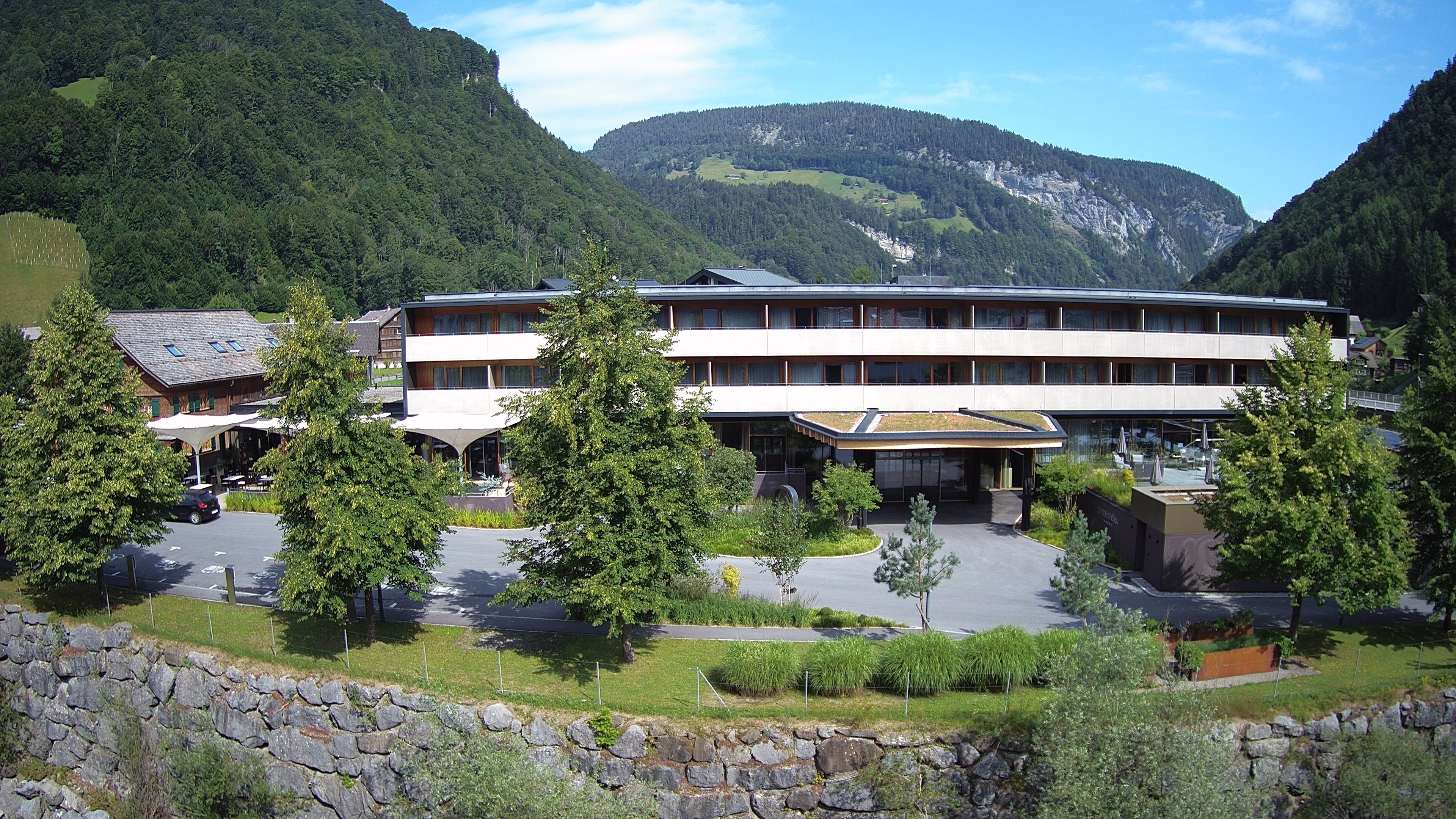 Archiv Foto Webcam Hotel Sonne in Mellau