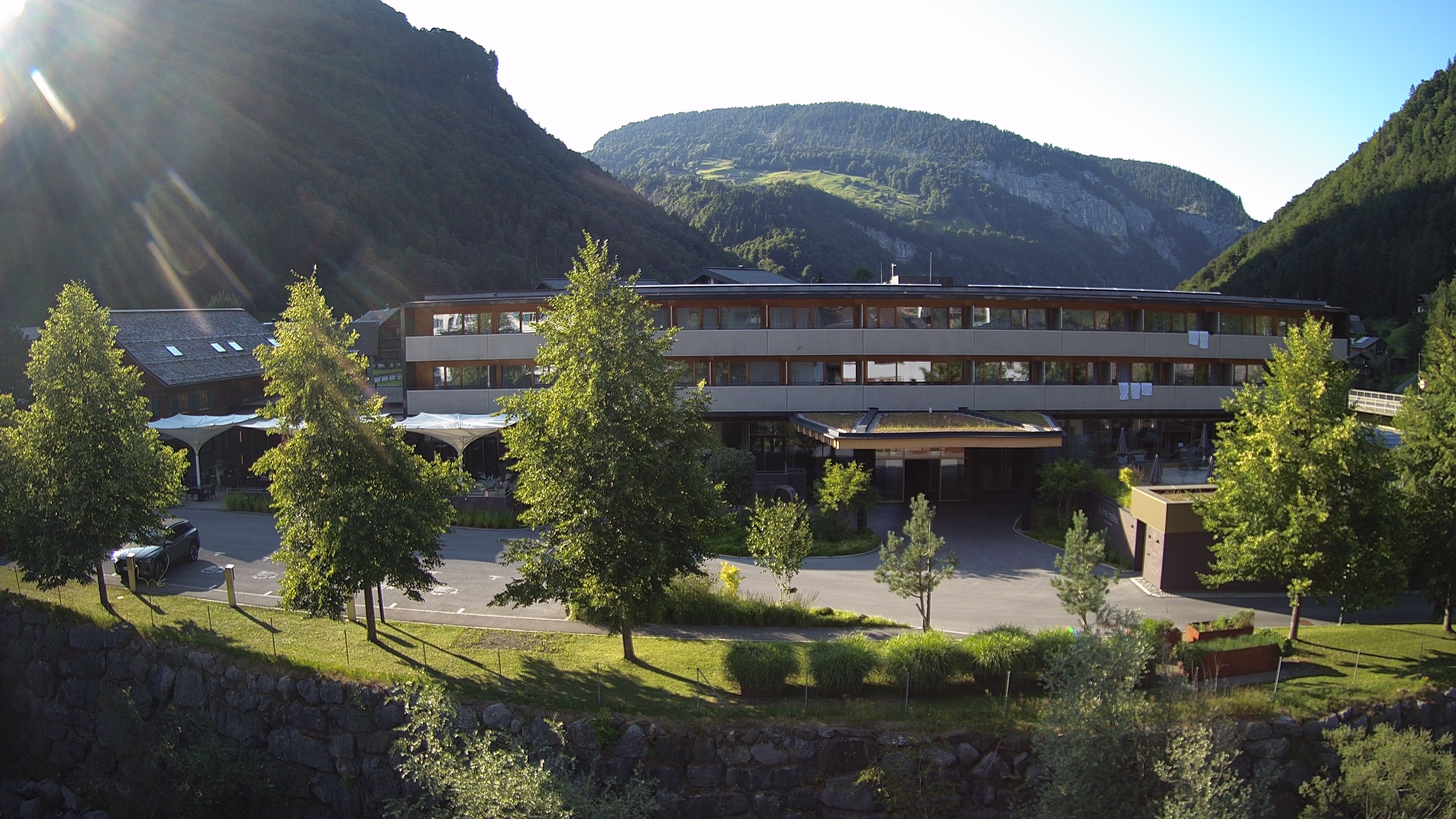 Archiv Foto Webcam Hotel Sonne in Mellau