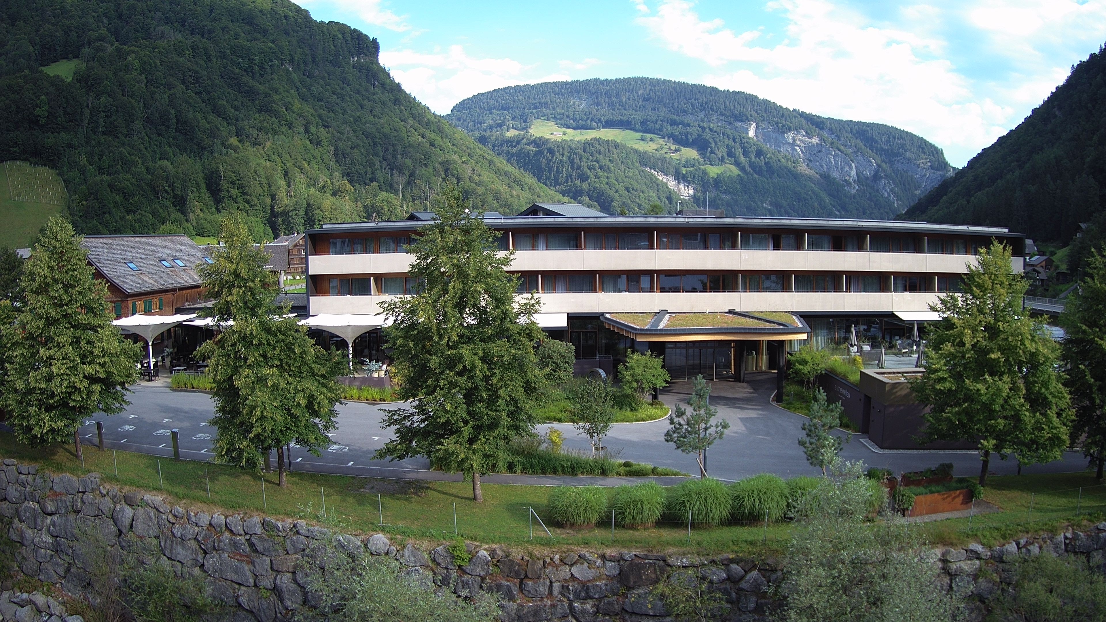 Archiv Foto Webcam Hotel Sonne in Mellau