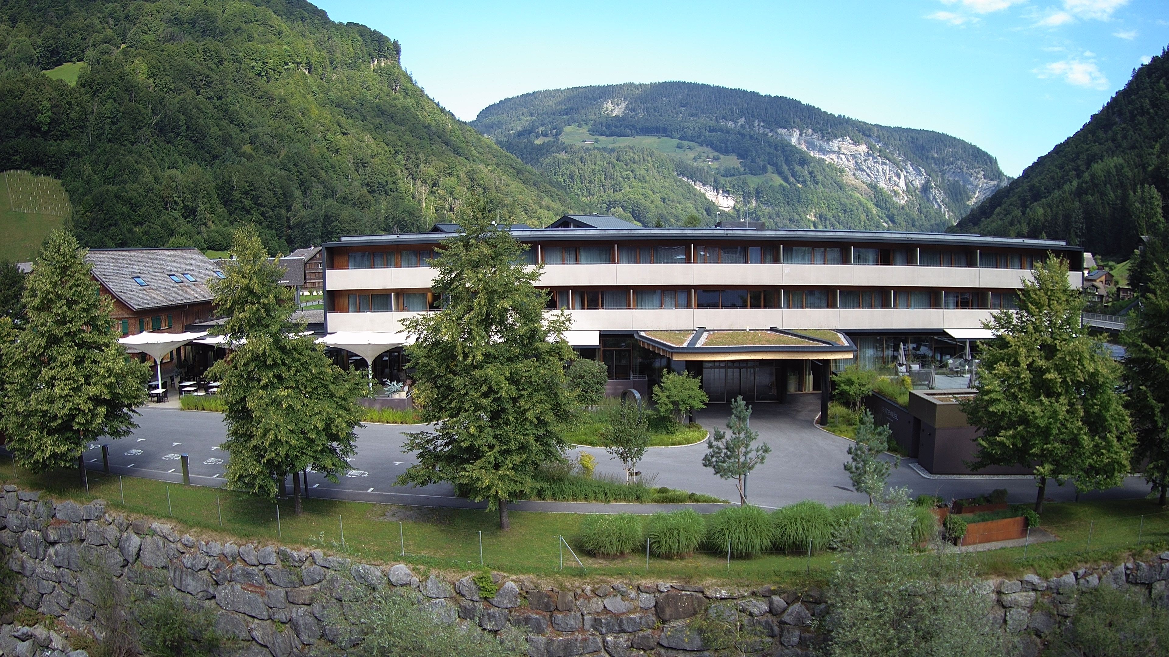 Archiv Foto Webcam Hotel Sonne in Mellau
