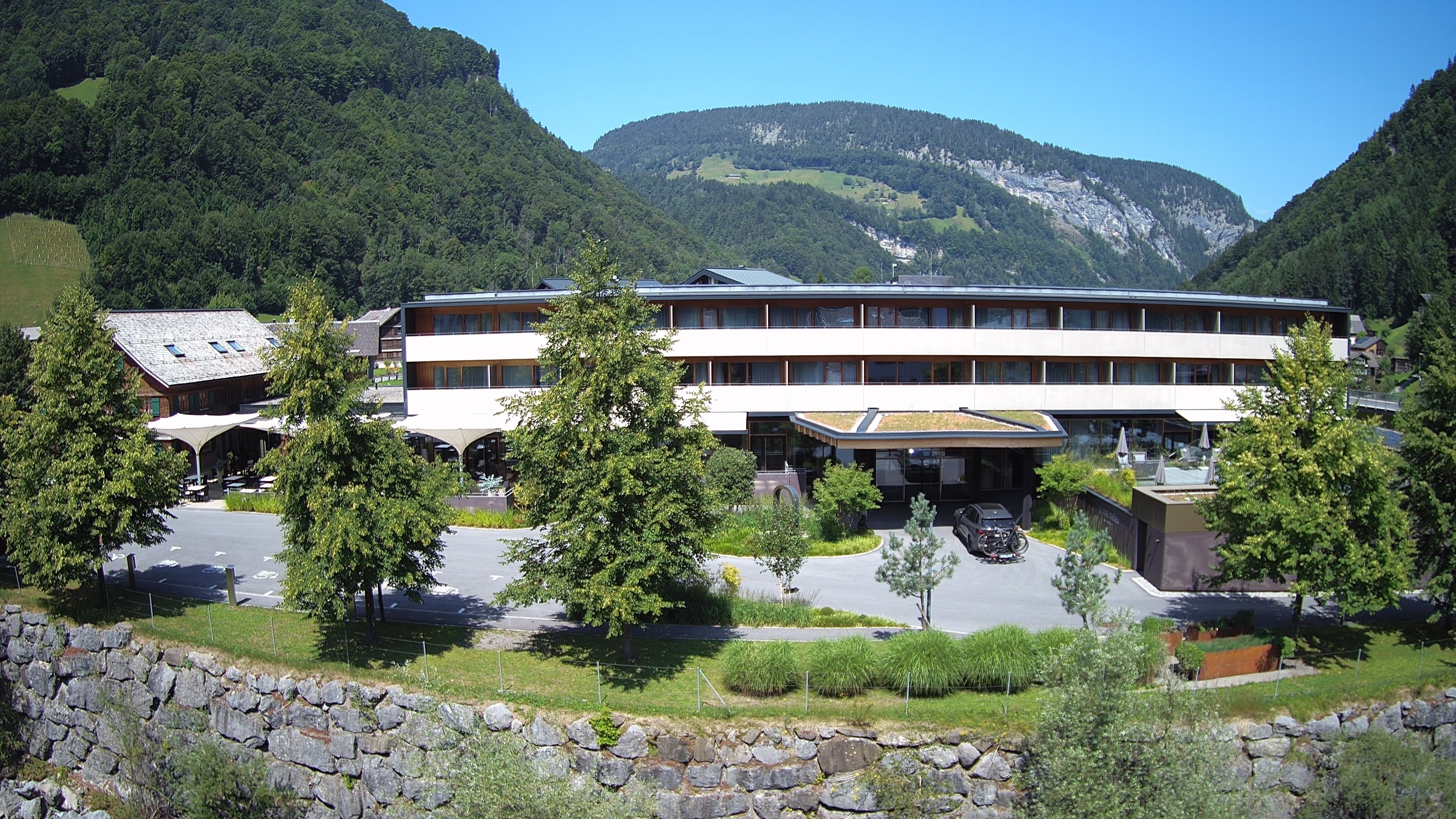 Archiv Foto Webcam Hotel Sonne in Mellau