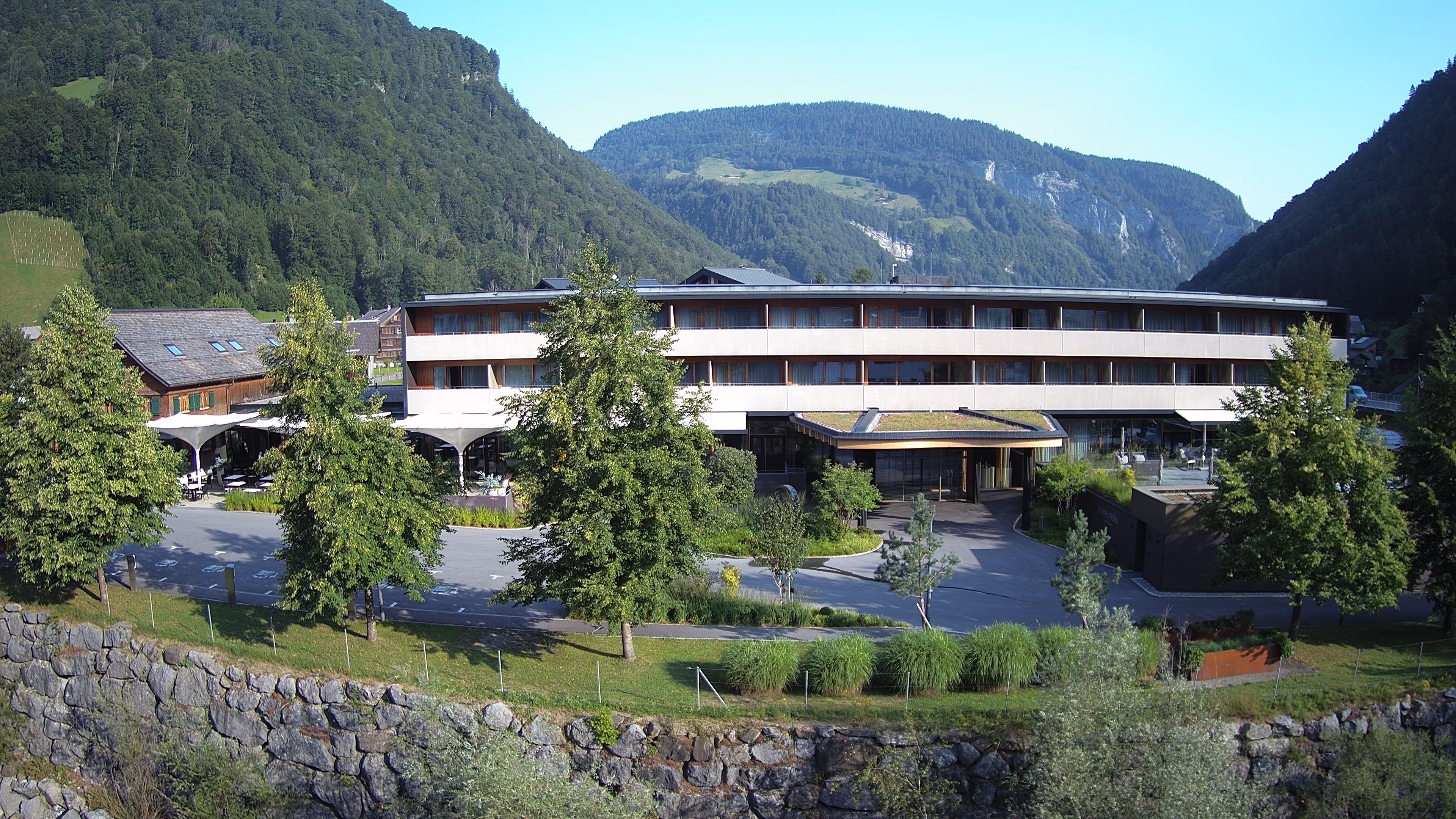 Archiv Foto Webcam Hotel Sonne in Mellau