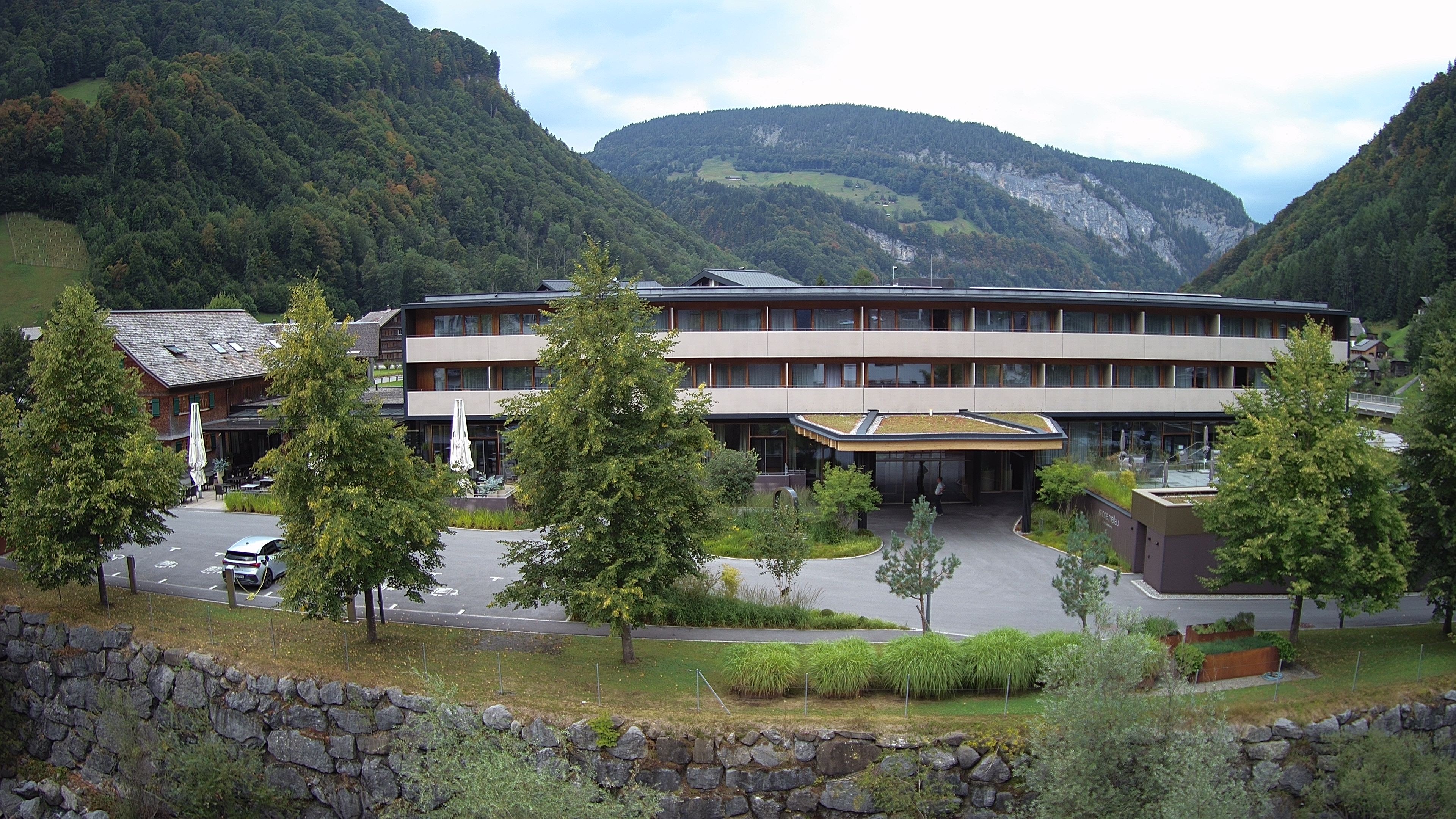 Archiv Foto Webcam Hotel Sonne in Mellau