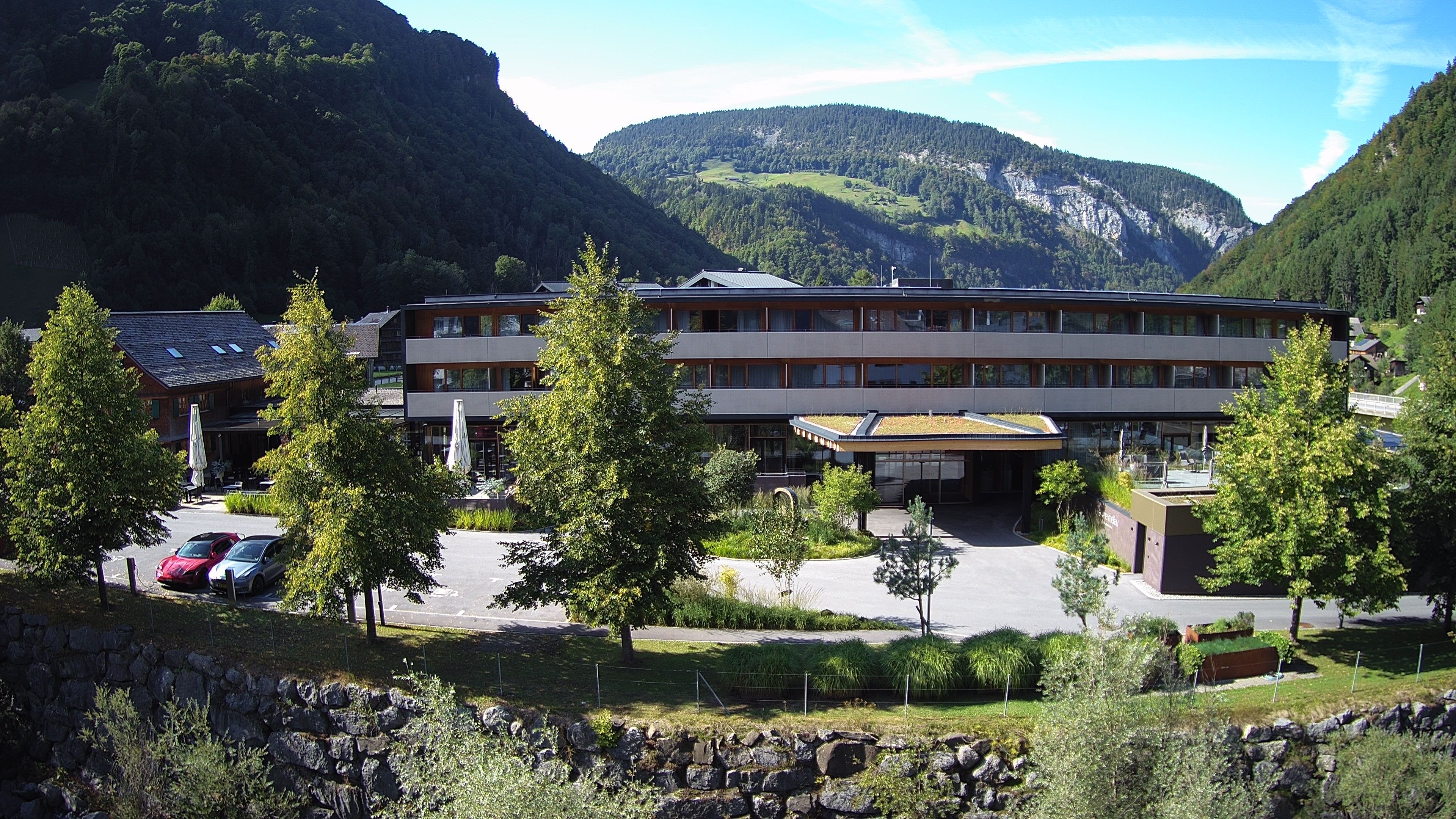 Archiv Foto Webcam Hotel Sonne in Mellau