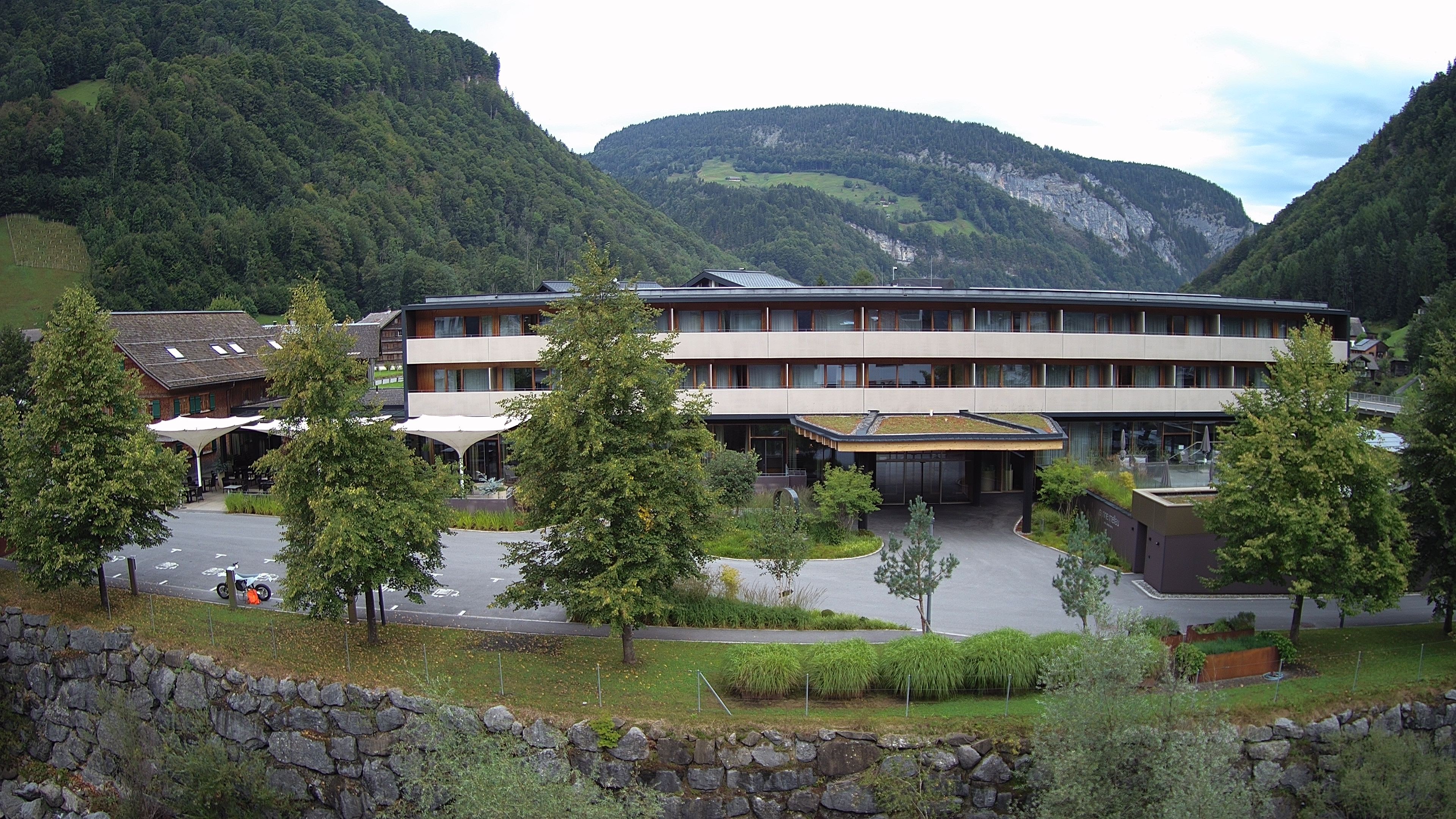 Archiv Foto Webcam Hotel Sonne in Mellau