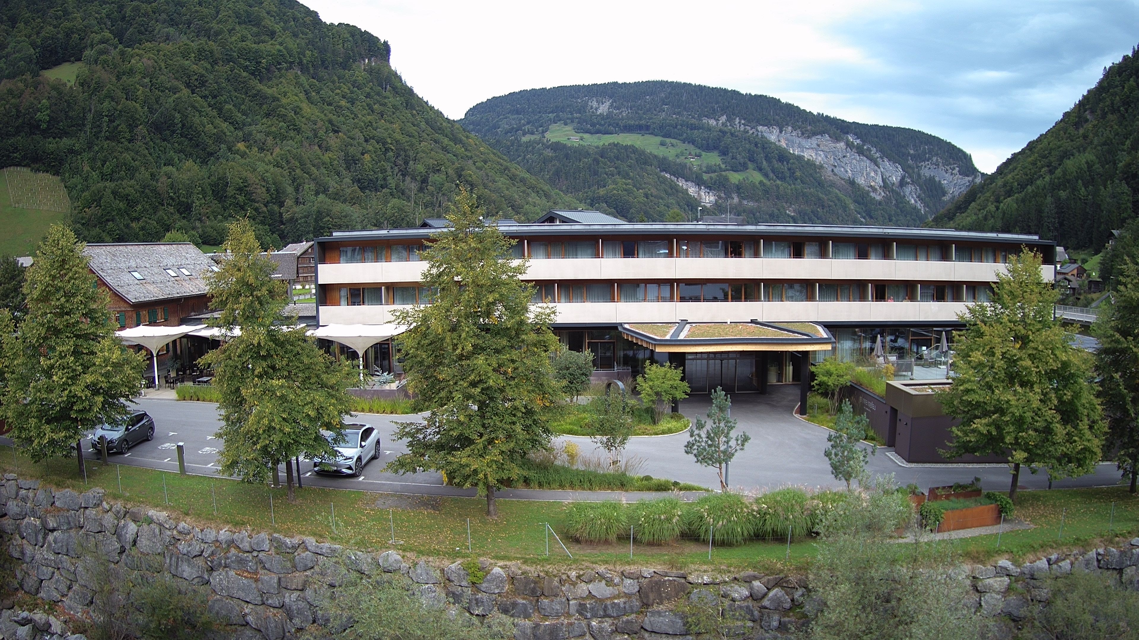 Archiv Foto Webcam Hotel Sonne in Mellau