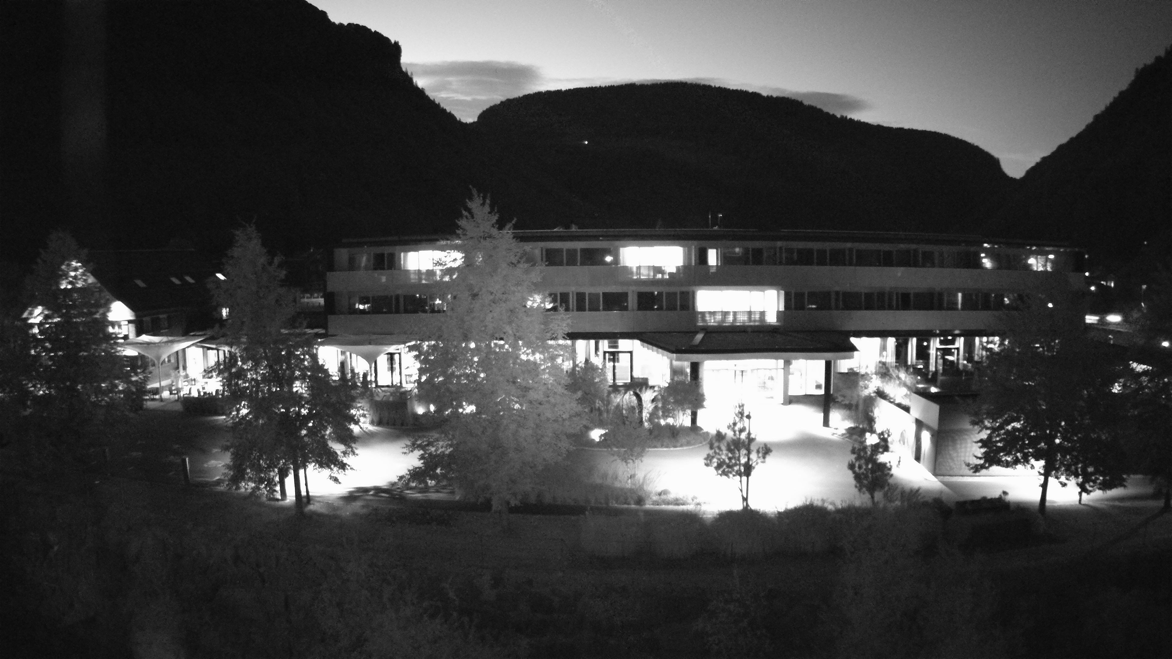 Archiv Foto Webcam Hotel Sonne in Mellau