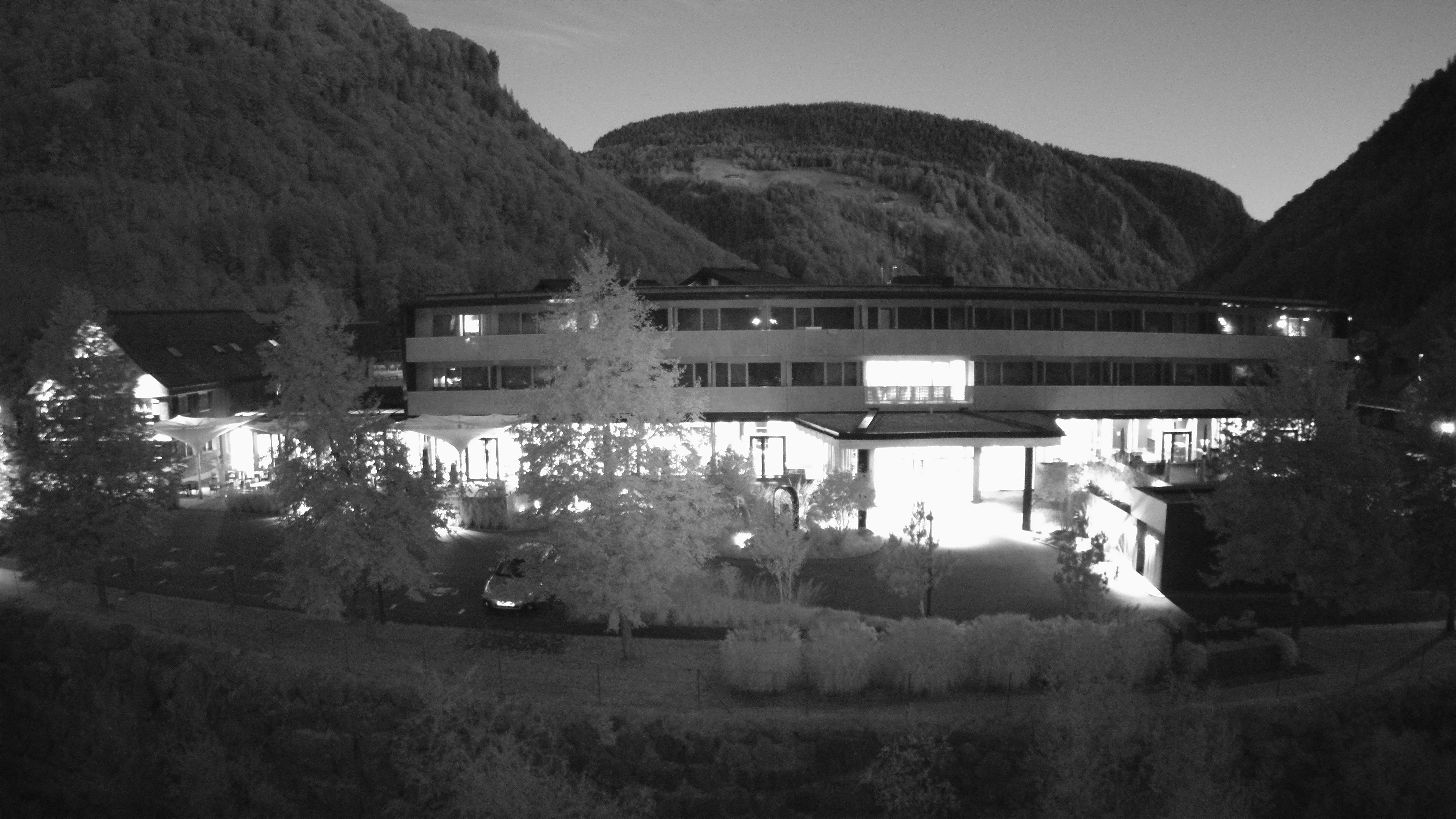 Archiv Foto Webcam Hotel Sonne in Mellau