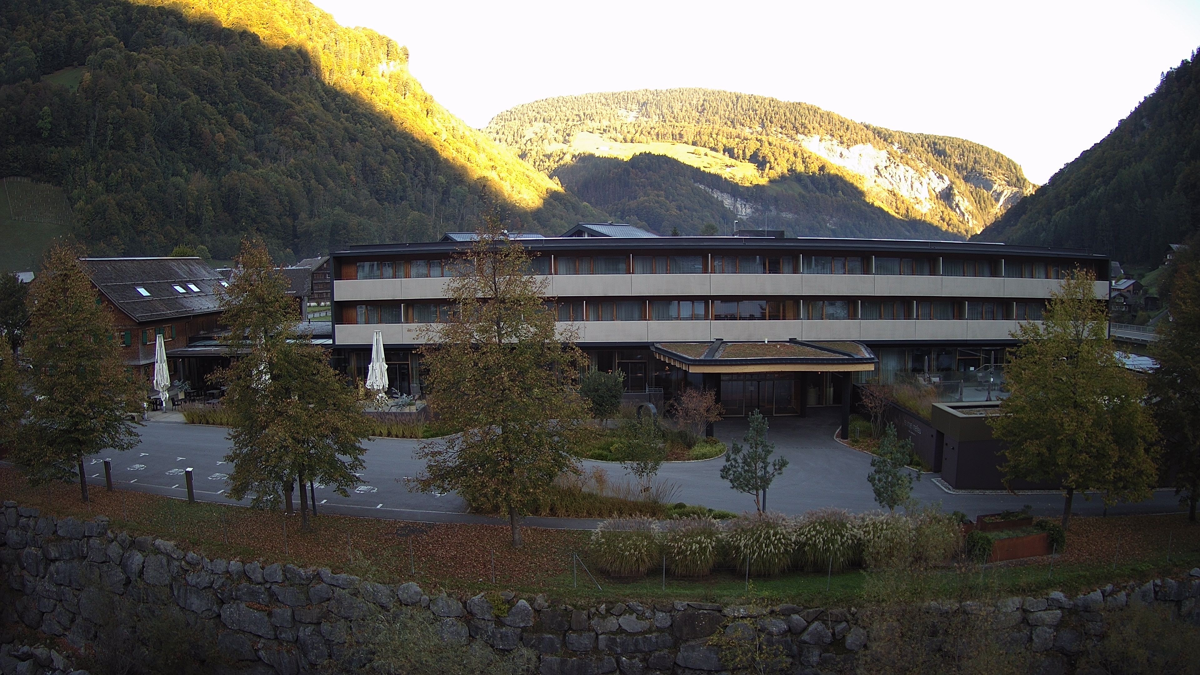 Archiv Foto Webcam Hotel Sonne in Mellau