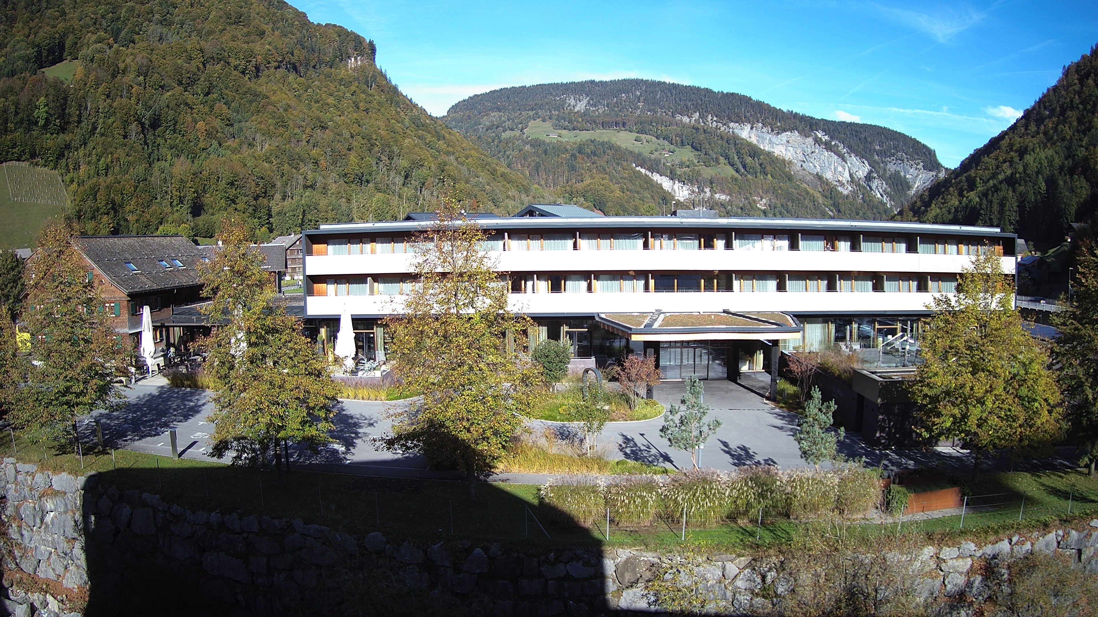 Archiv Foto Webcam Hotel Sonne in Mellau