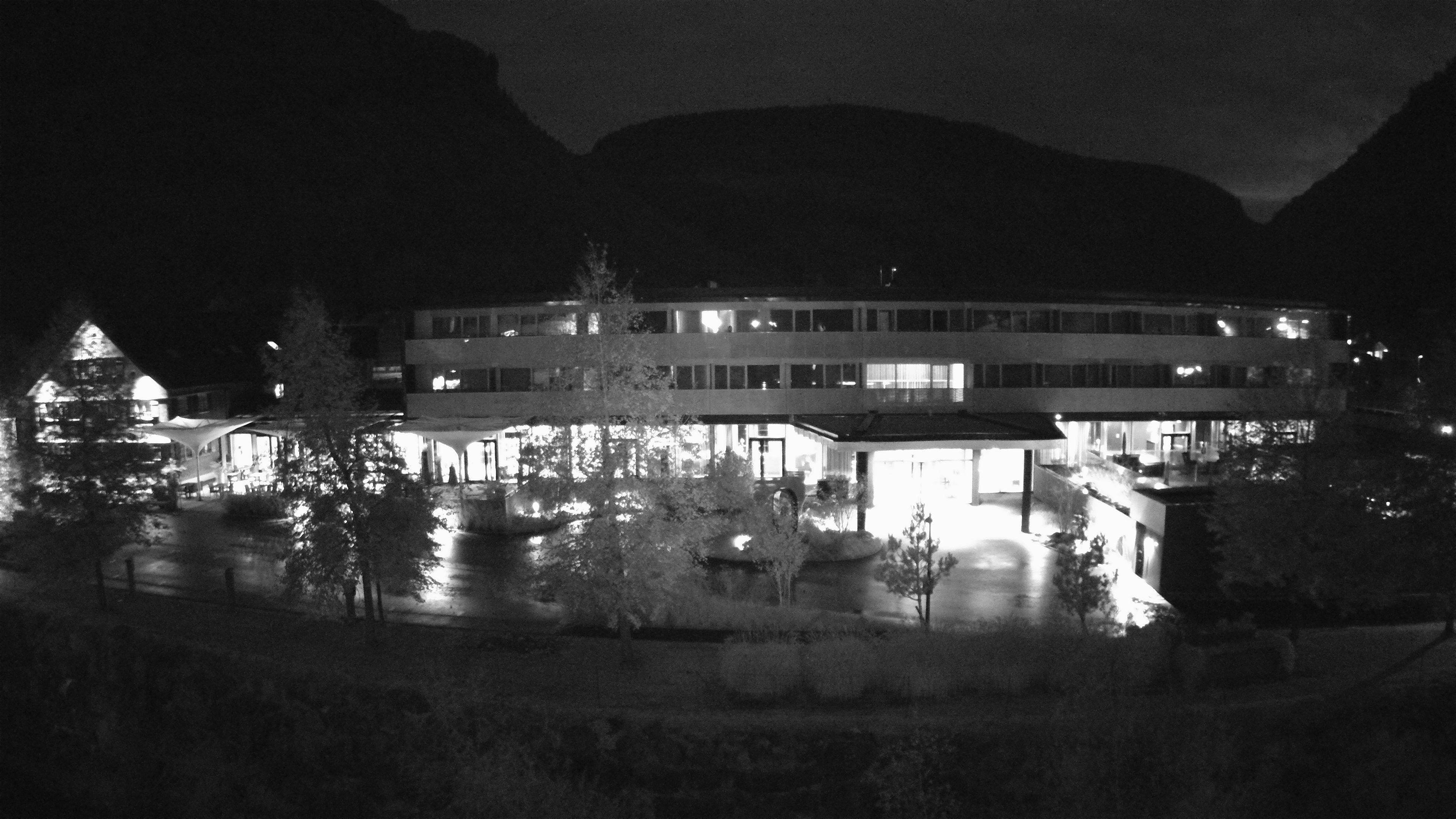 Archiv Foto Webcam Hotel Sonne in Mellau