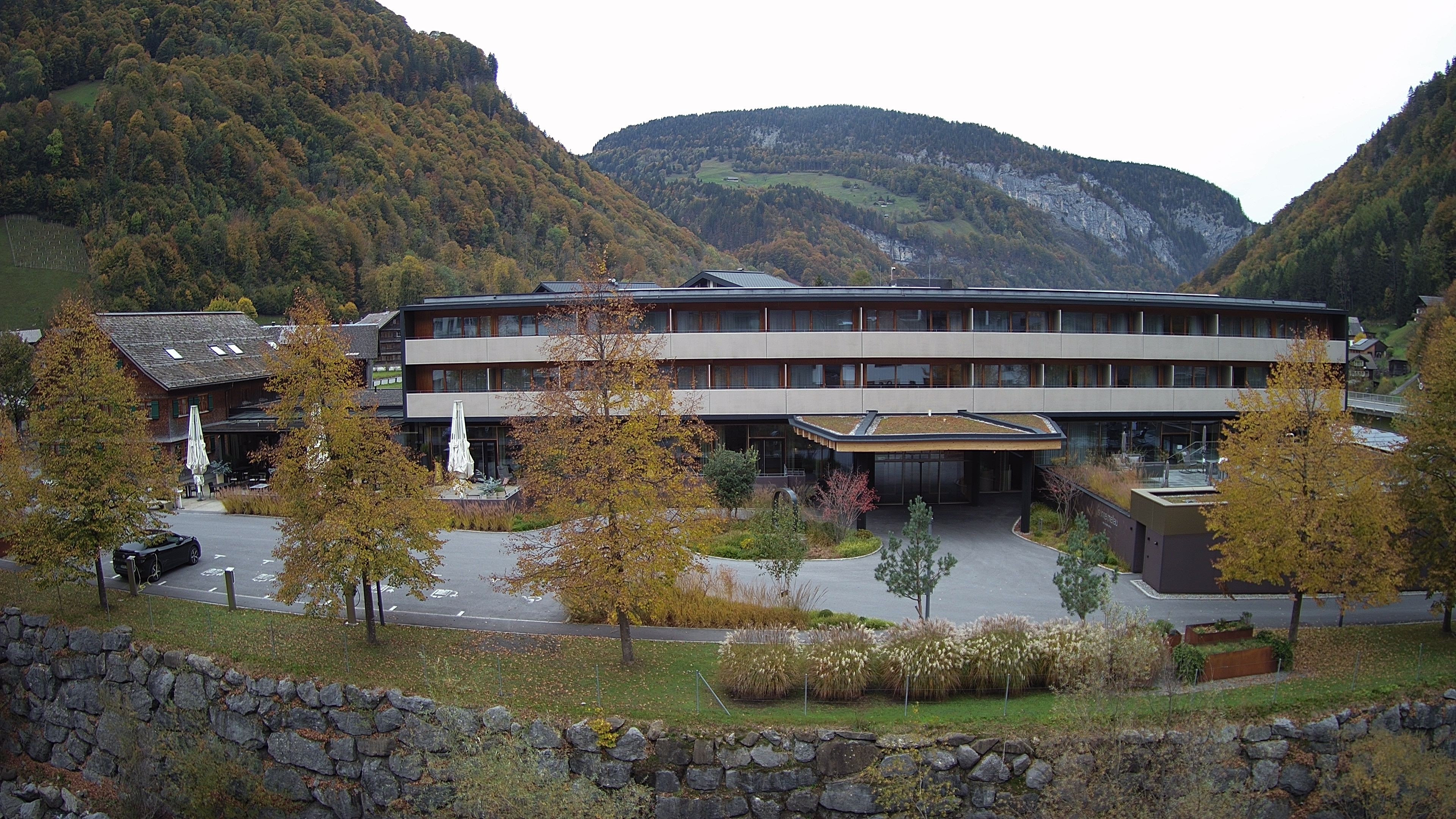 Archiv Foto Webcam Hotel Sonne in Mellau