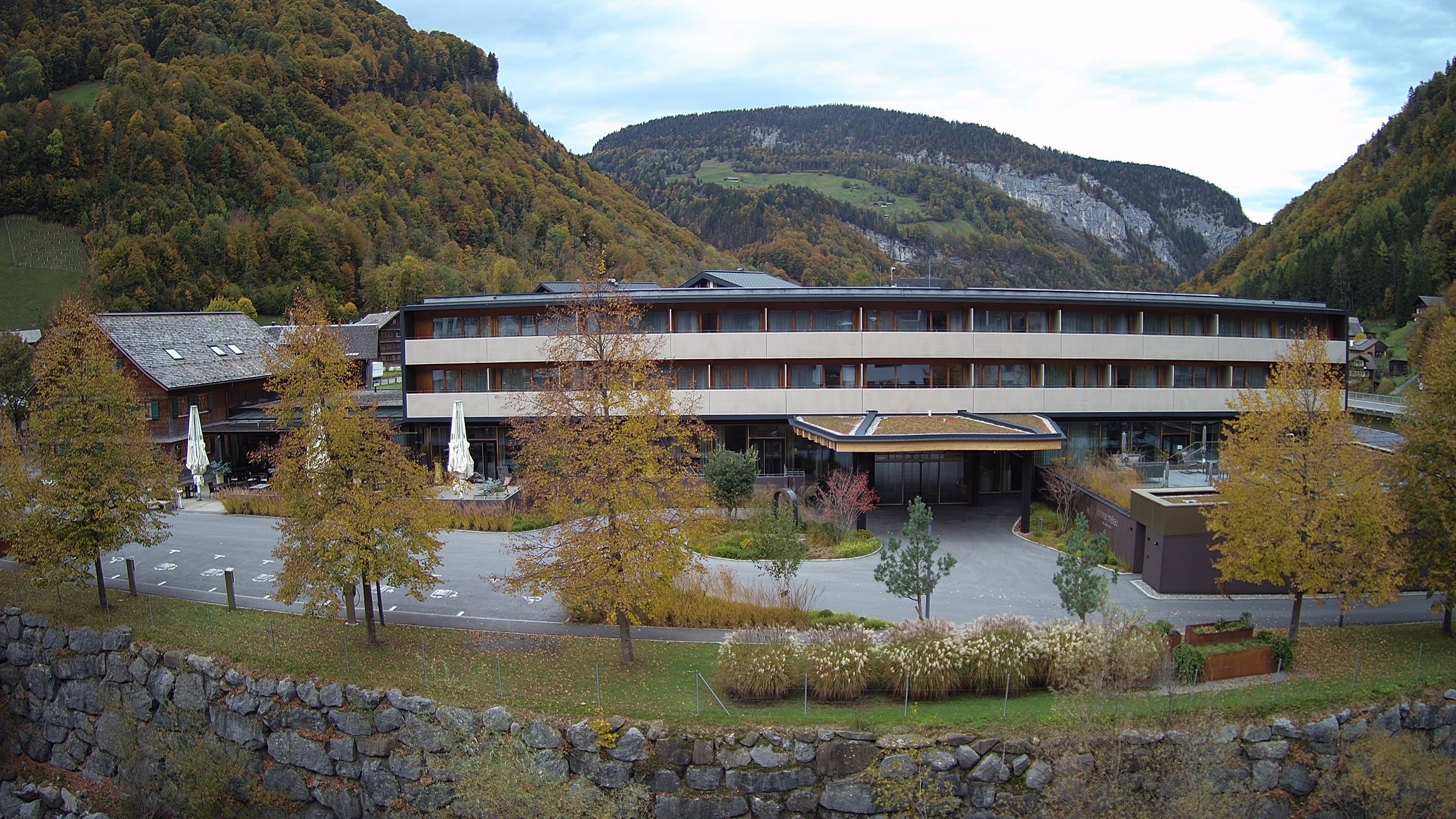 Archiv Foto Webcam Hotel Sonne in Mellau