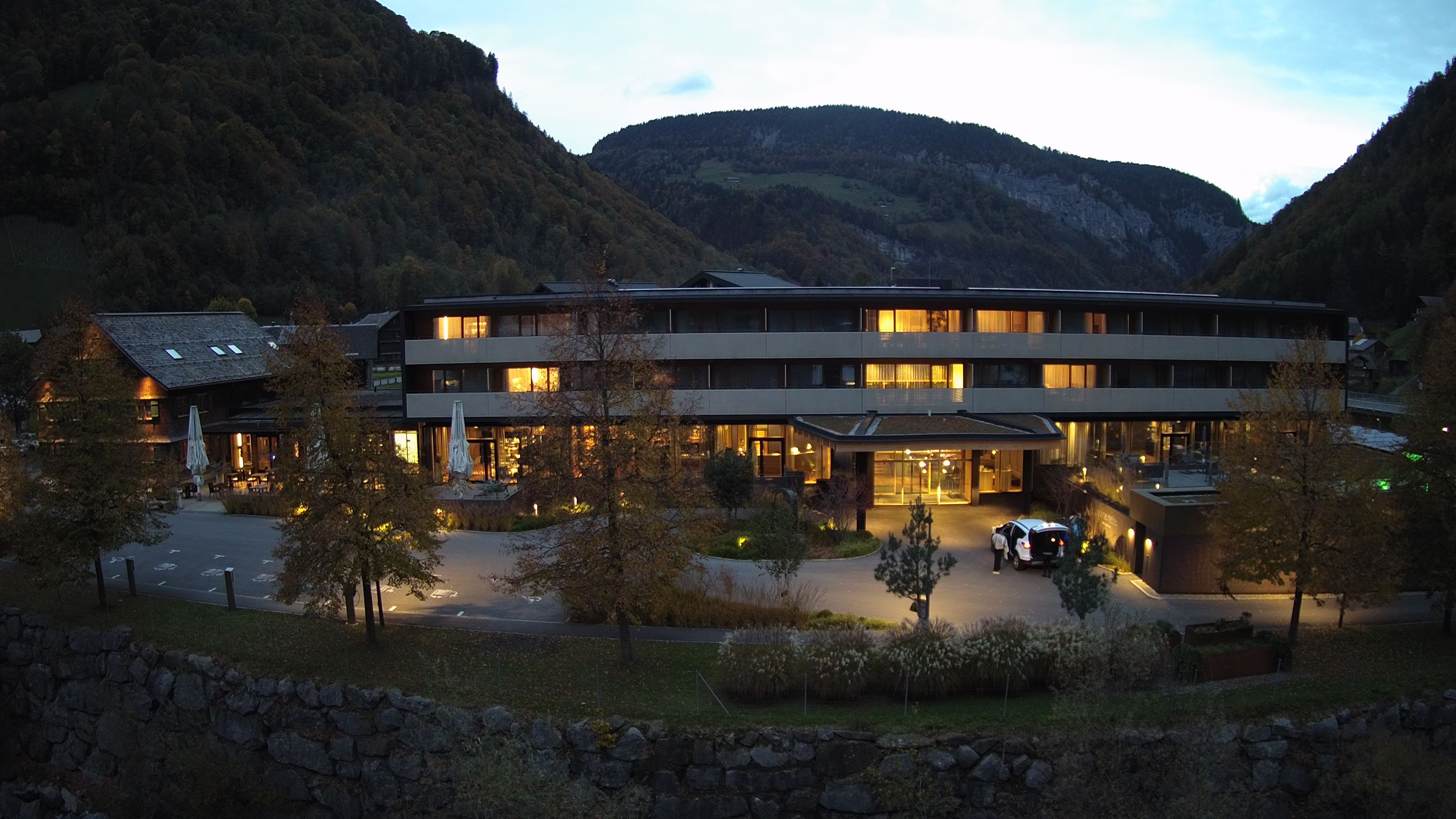Archiv Foto Webcam Hotel Sonne in Mellau