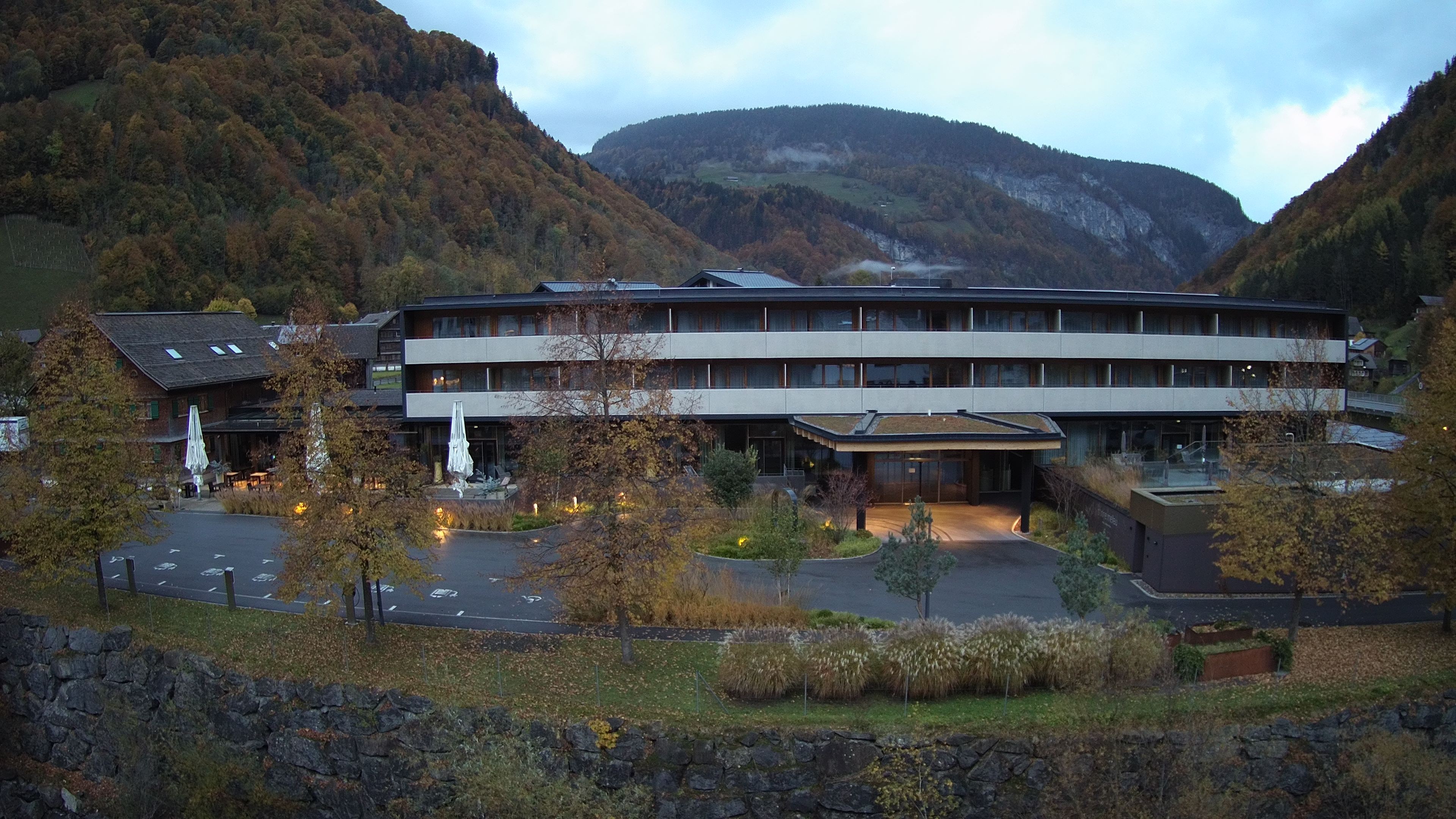 Archiv Foto Webcam Hotel Sonne in Mellau