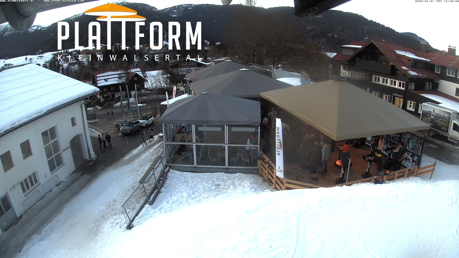 Archived image Webcam Bar at Riezlern