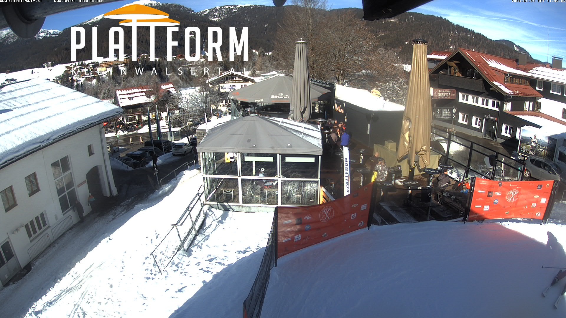 Archived image Webcam Bar at Riezlern