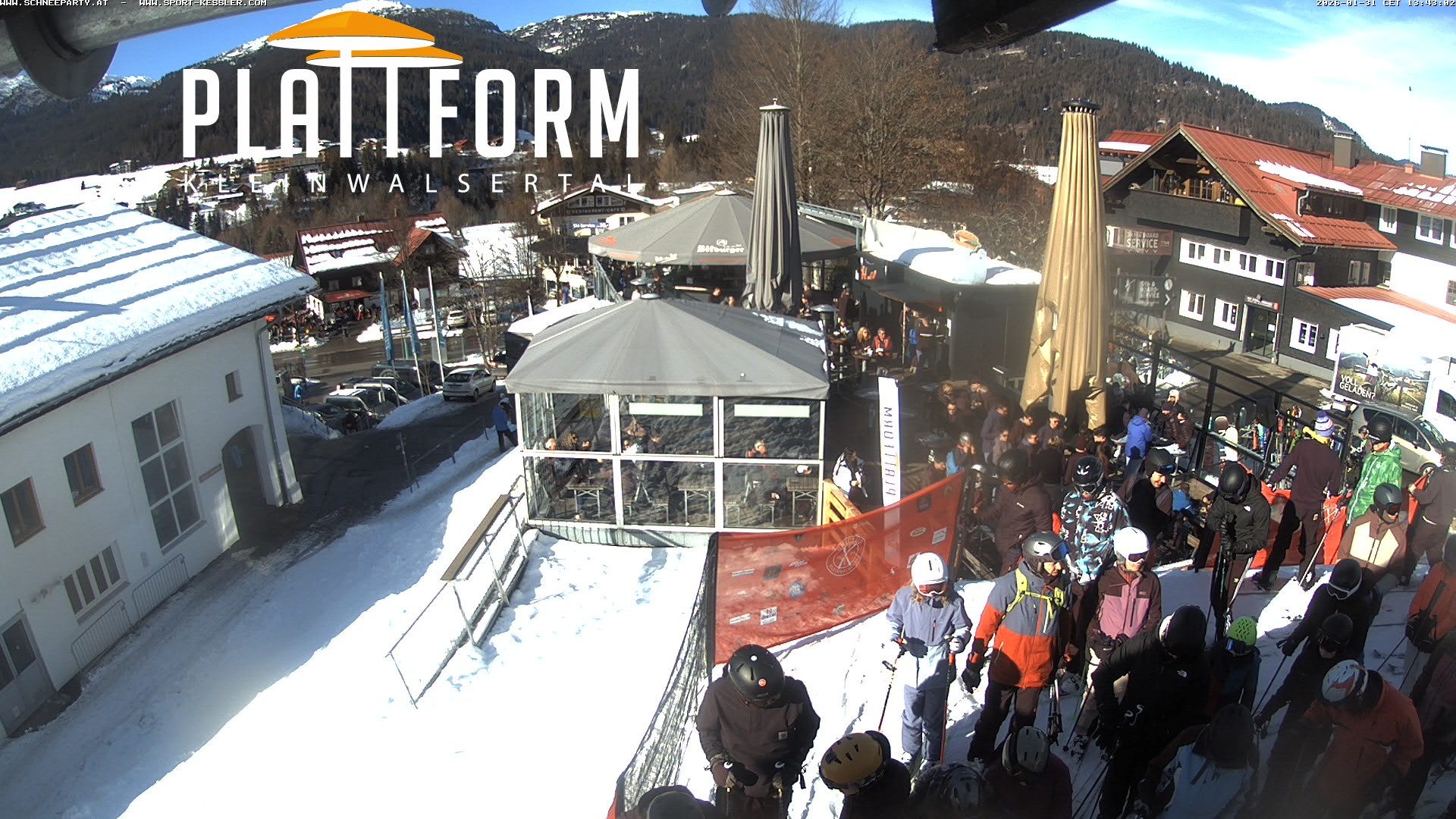 Archived image Webcam Bar at Riezlern