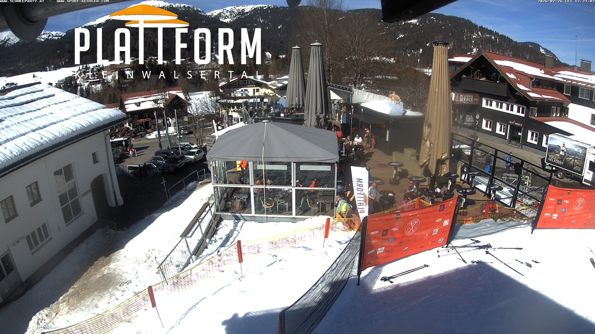 Archived image Webcam Bar at Riezlern