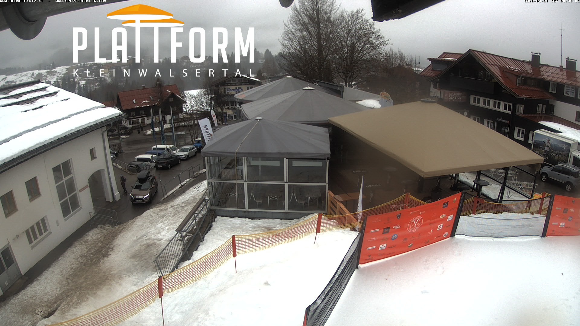 Archived image Webcam Bar at Riezlern