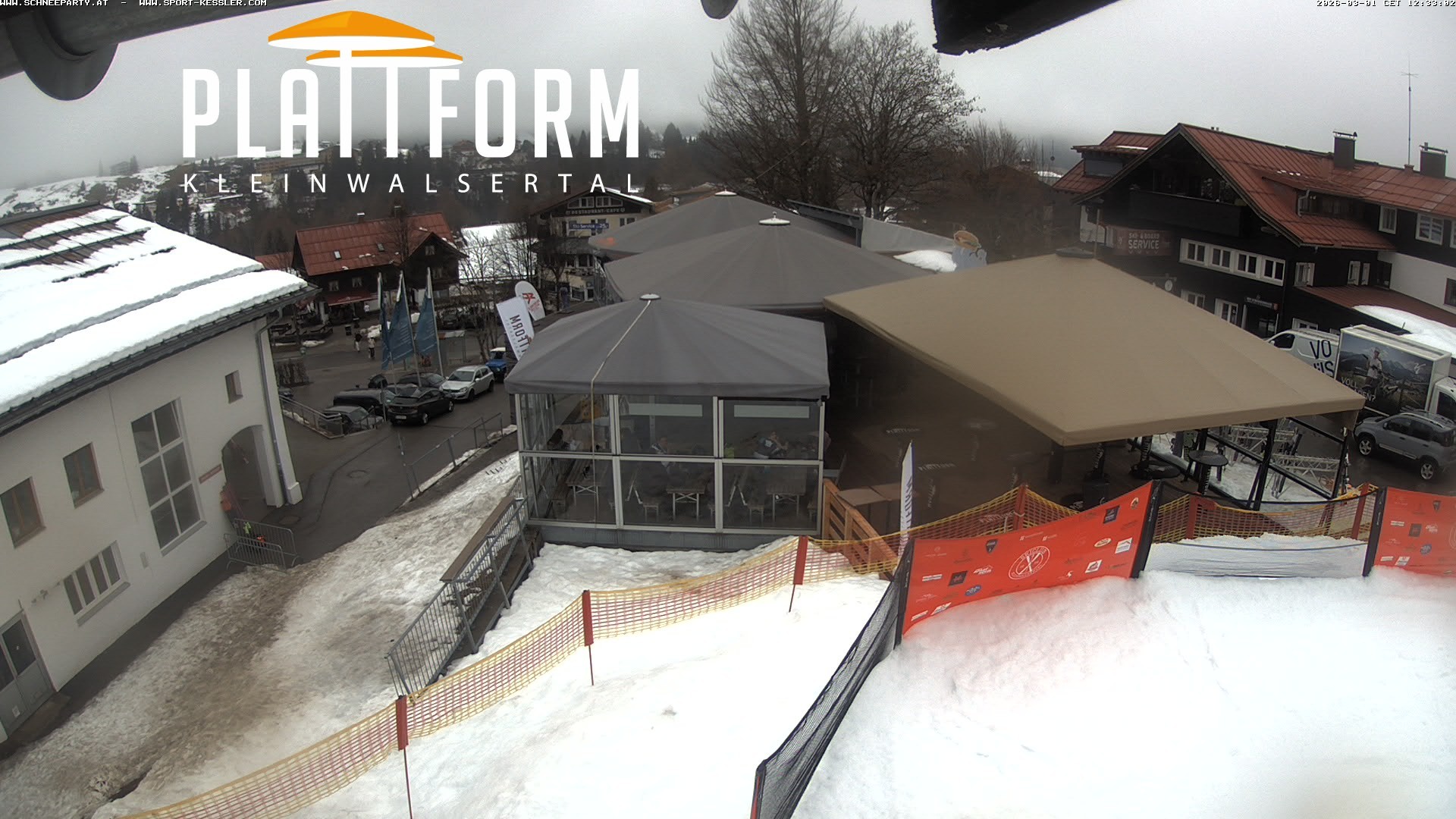 Archived image Webcam Bar at Riezlern