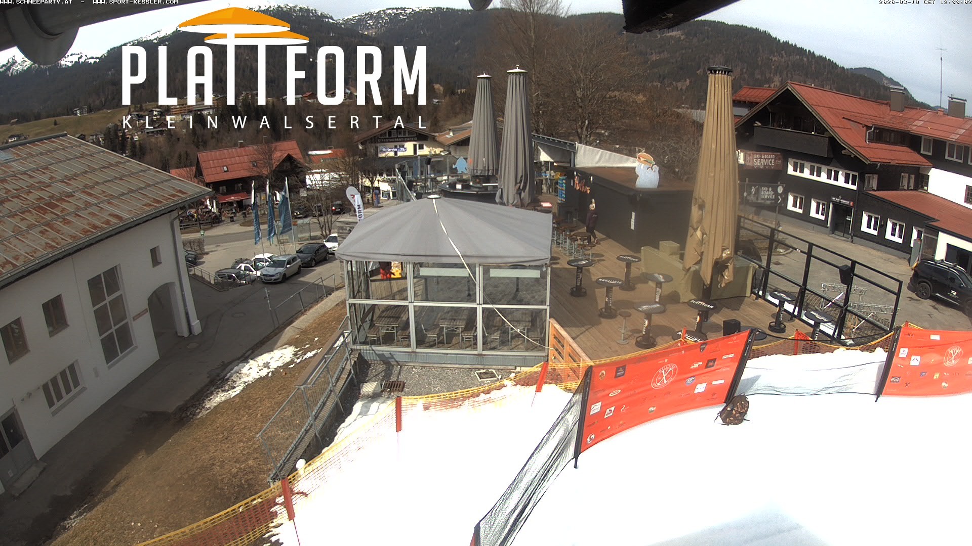 Archived image Webcam Bar at Riezlern