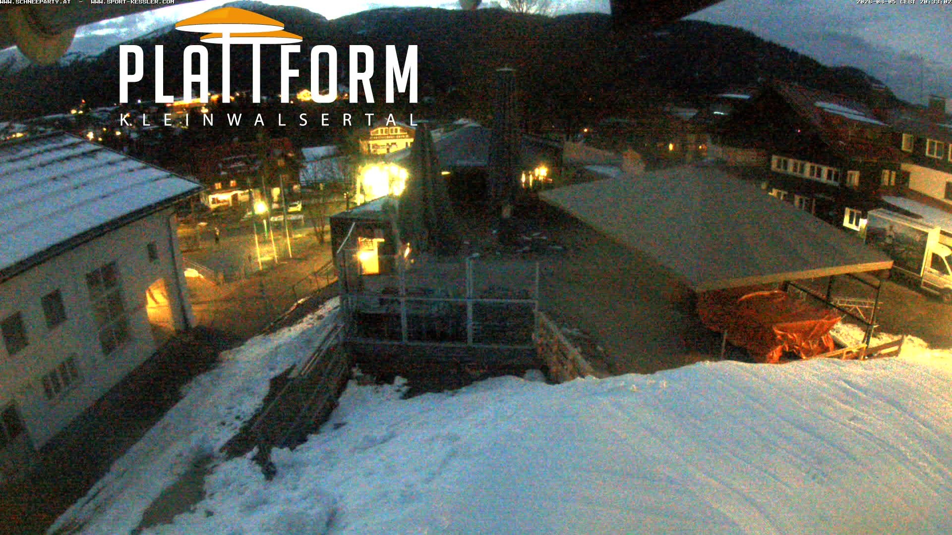 Archived image Webcam Bar at Riezlern