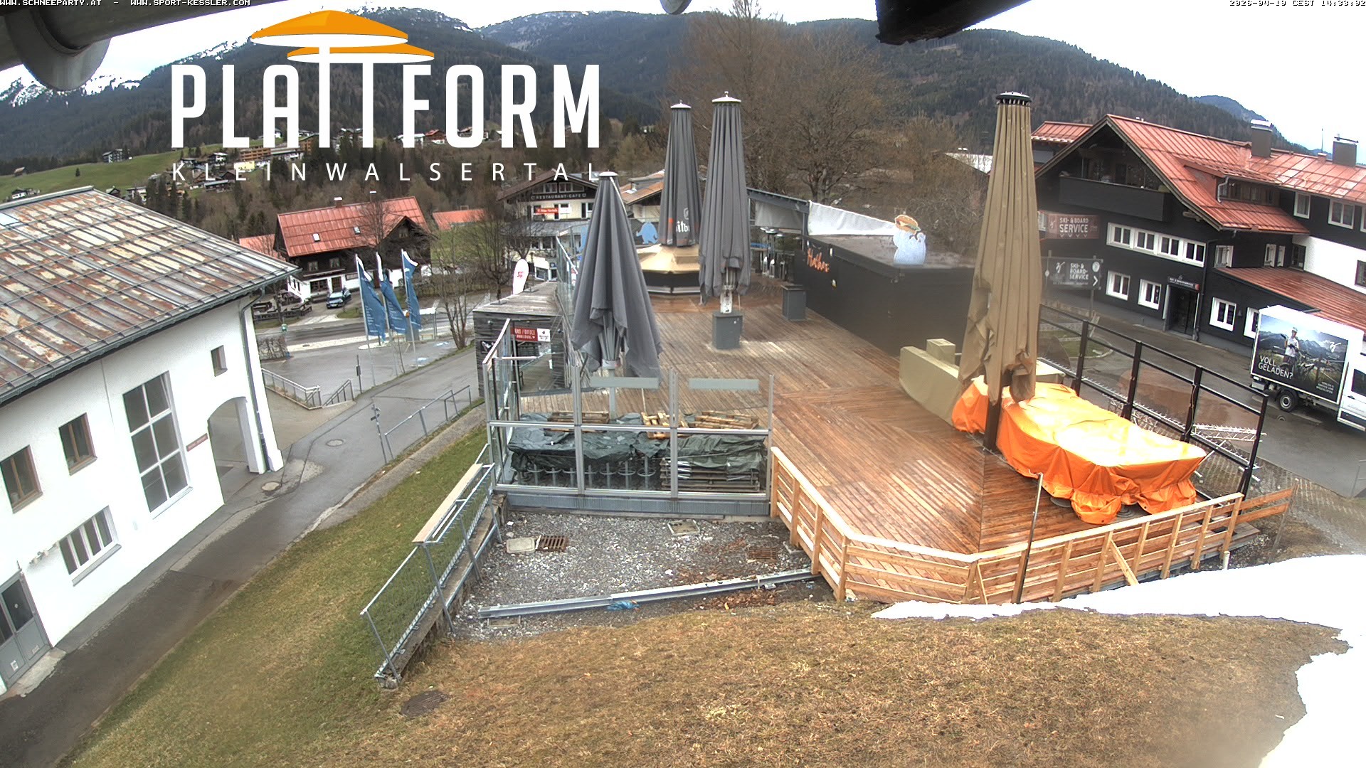 Archived image Webcam Bar at Riezlern