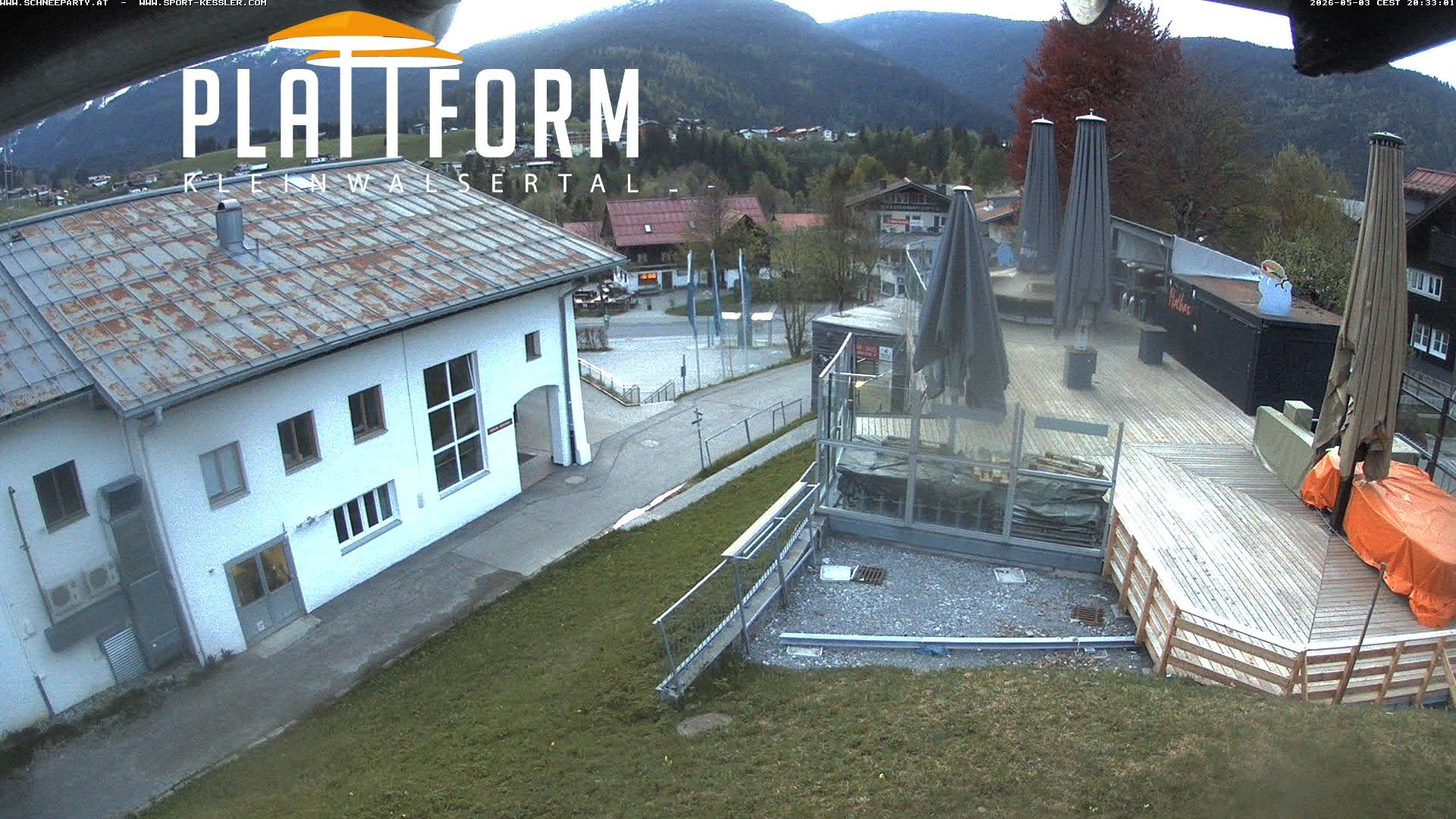 Archived image Webcam Bar at Riezlern