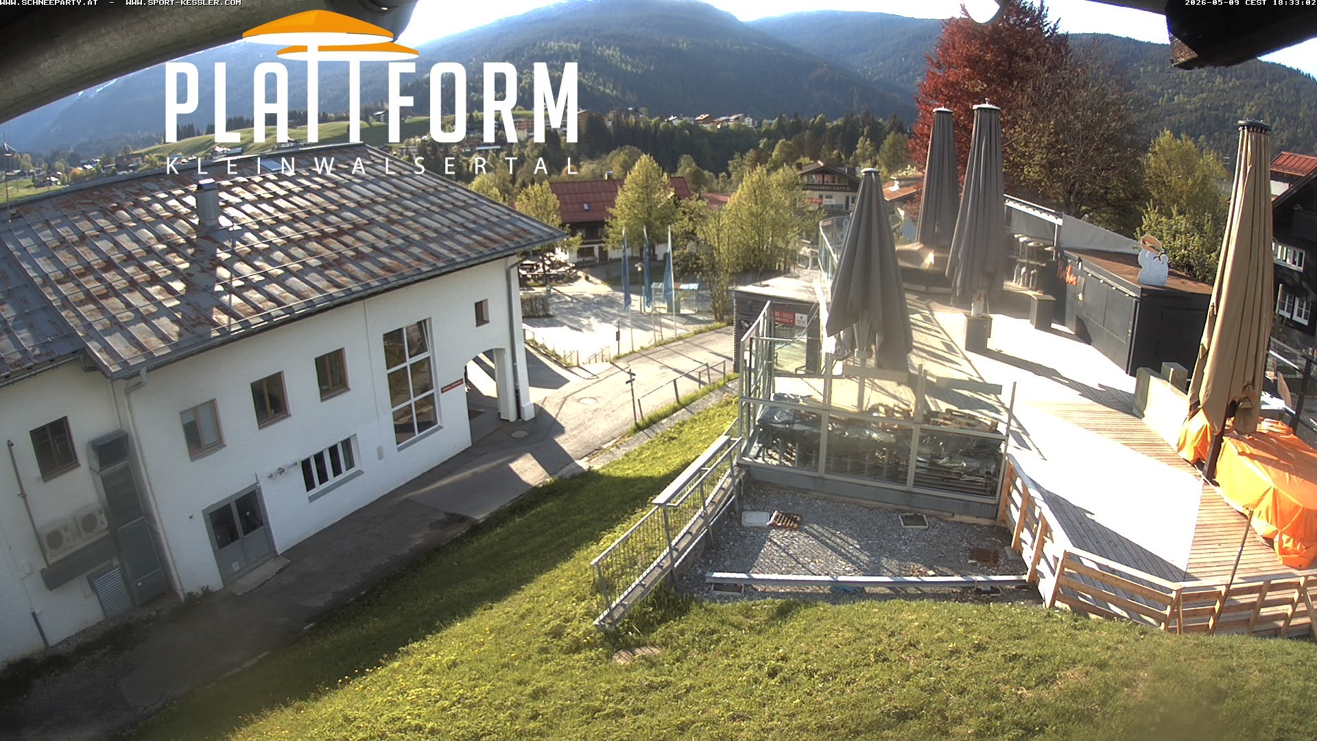 Archived image Webcam Bar at Riezlern
